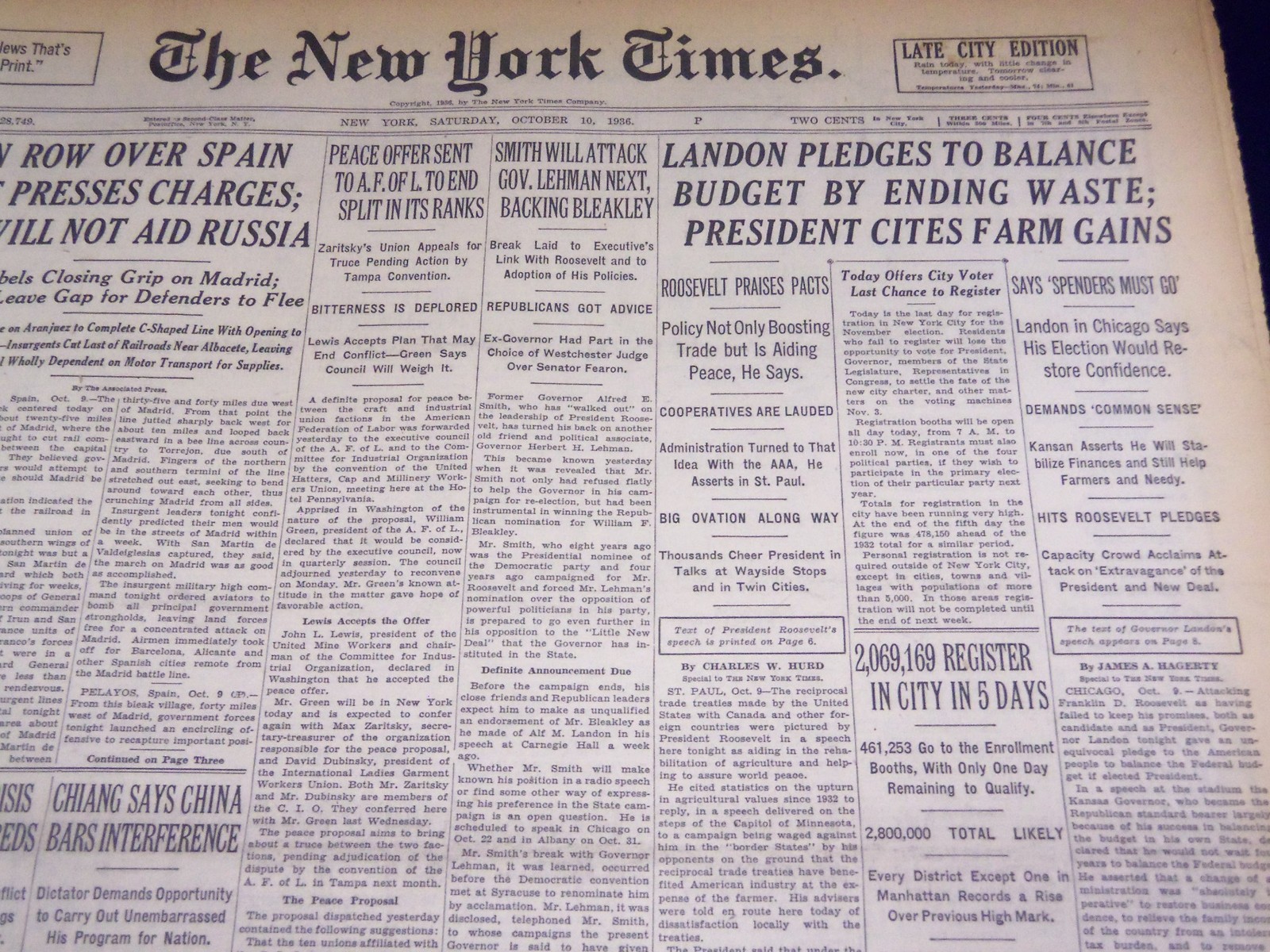 1936 OCT 10 NEW YORK TIMES - LANDON PLEDGES TO BALANCE BUDGET - NT 2119 1936 OCT 10 NEW YORK TIMES - LANDON PLEDGES TO BALANCE BUDGET - NT 2119