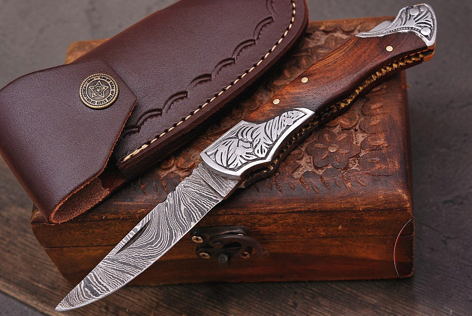 CUSTOM MADE FORGED DAMASCUS STEEL FOLDING POCKET KNIFE + LEATHER SHEATH 670