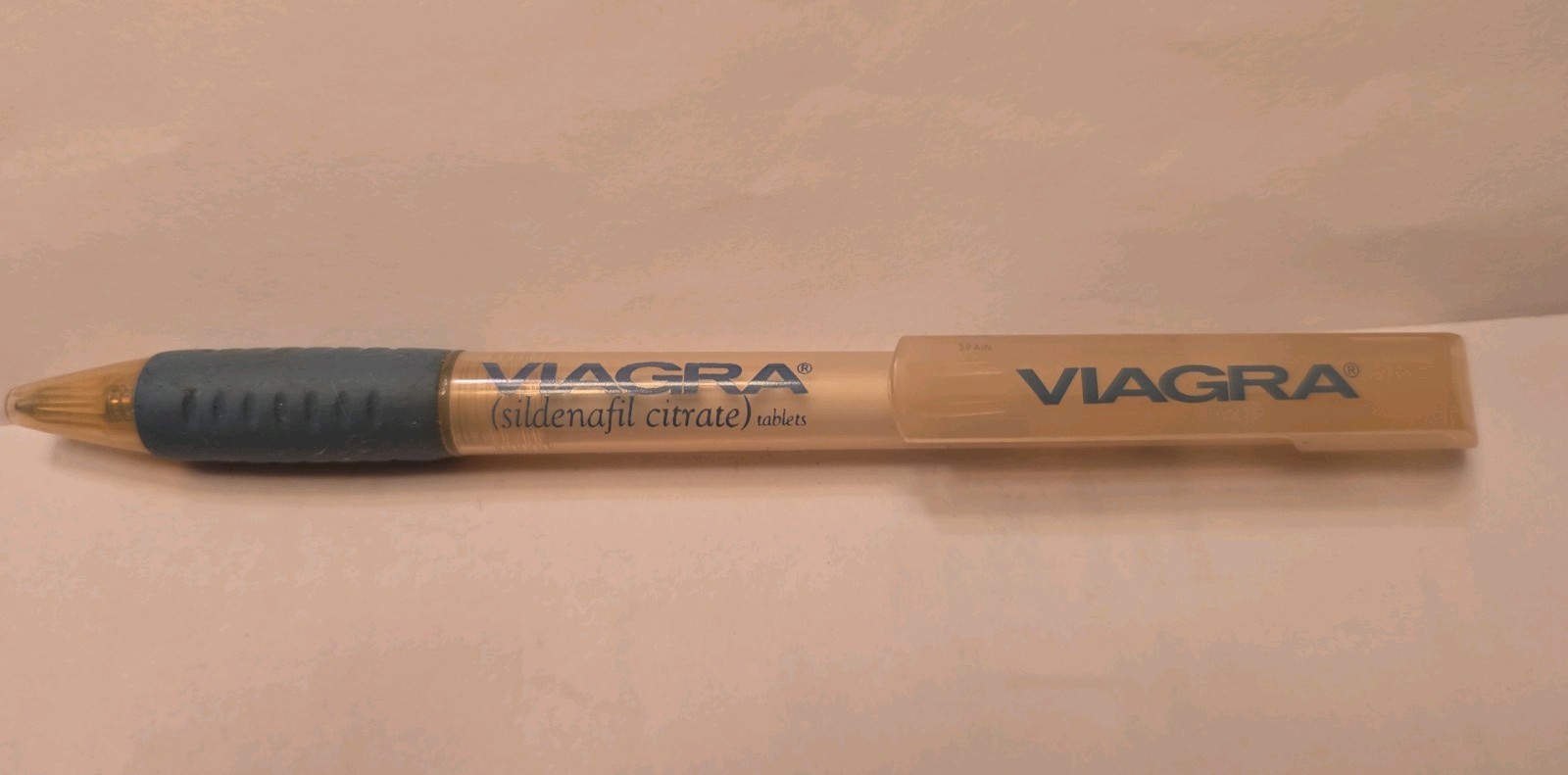 VIAGRA Plastic Pen Vintage Pharmaceutical Drug Rep Promo Pfizer WRITES VIAGRA Plastic Pen Vintage Pharmaceutical Drug Rep Promo Pfizer WRITES