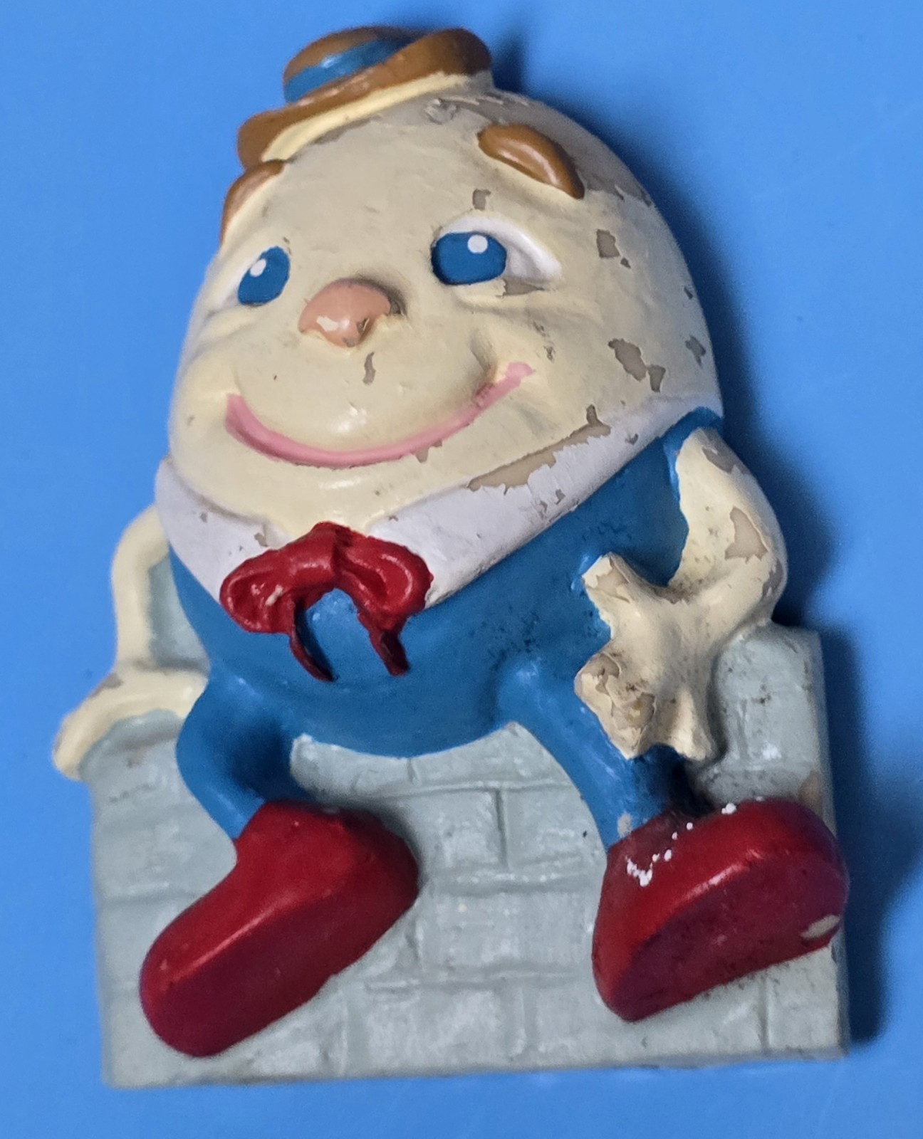 2⅝" Vtg Cracked Humpty Dumpty Sat On A Wall Nursery Rhymes Locker Fridge Magnet 2⅝" Vtg Cracked Humpty Dumpty Sat On A Wall Nursery Rhymes Locker Fridge Magnet