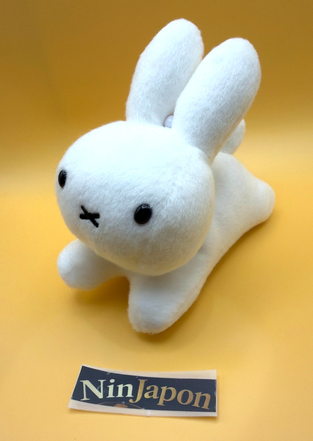 Sekiguchi Bruna Family Rabbit Card Holder Pass Case White NEW JAPAN Sekiguchi Bruna Family Rabbit Card Holder Pass Case White NEW JAPAN
