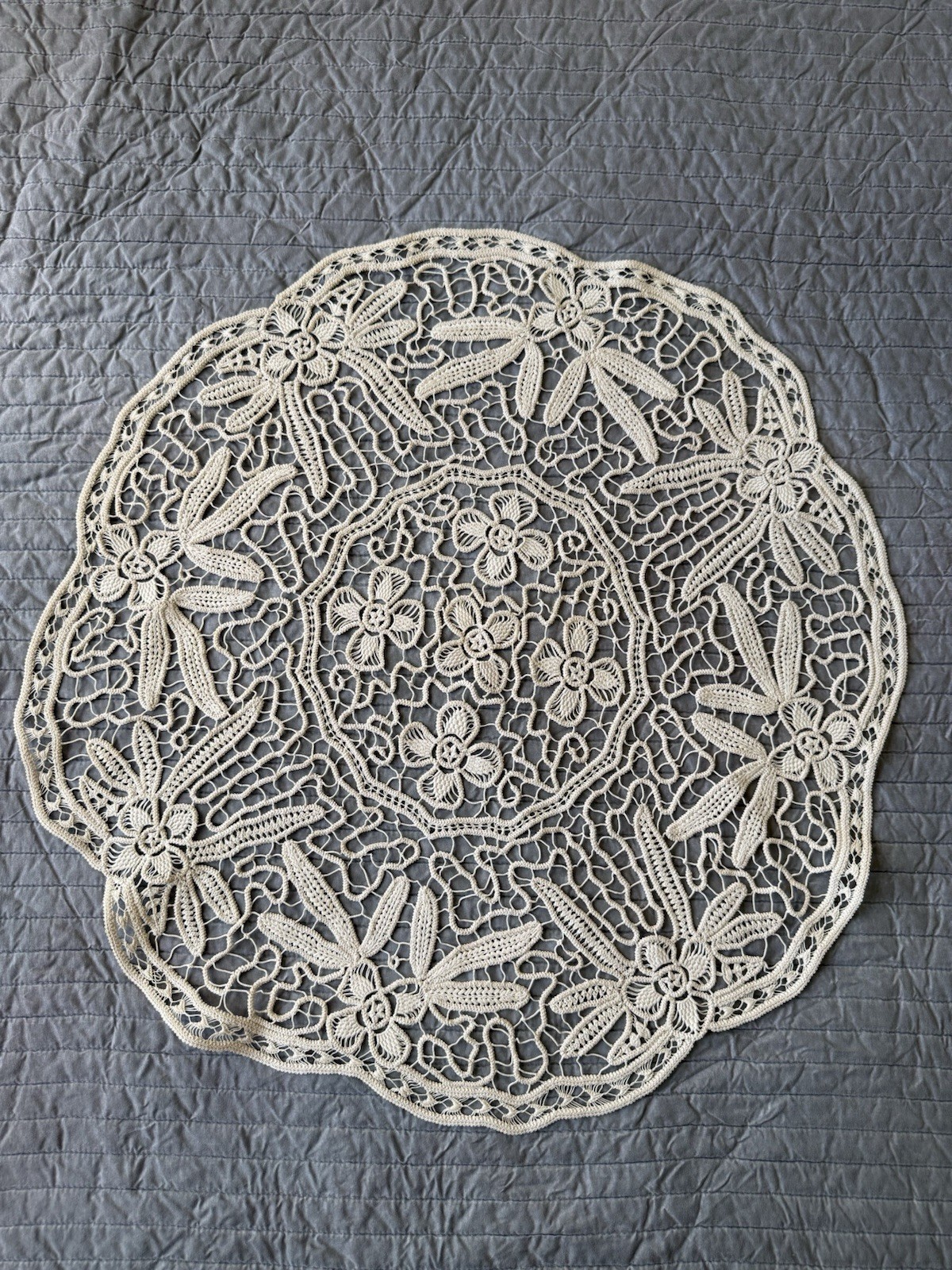 Vintage Handmade 28" Romanian Point Lace Doily Vintage Handmade 28" Romanian Point Lace Doily