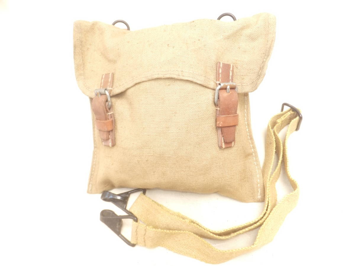 Former Japanese Army original light machine gun ammo pouch WWⅡ military IJA IJN Former Japanese Army original light machine gun ammo pouch WWⅡ military IJA IJN