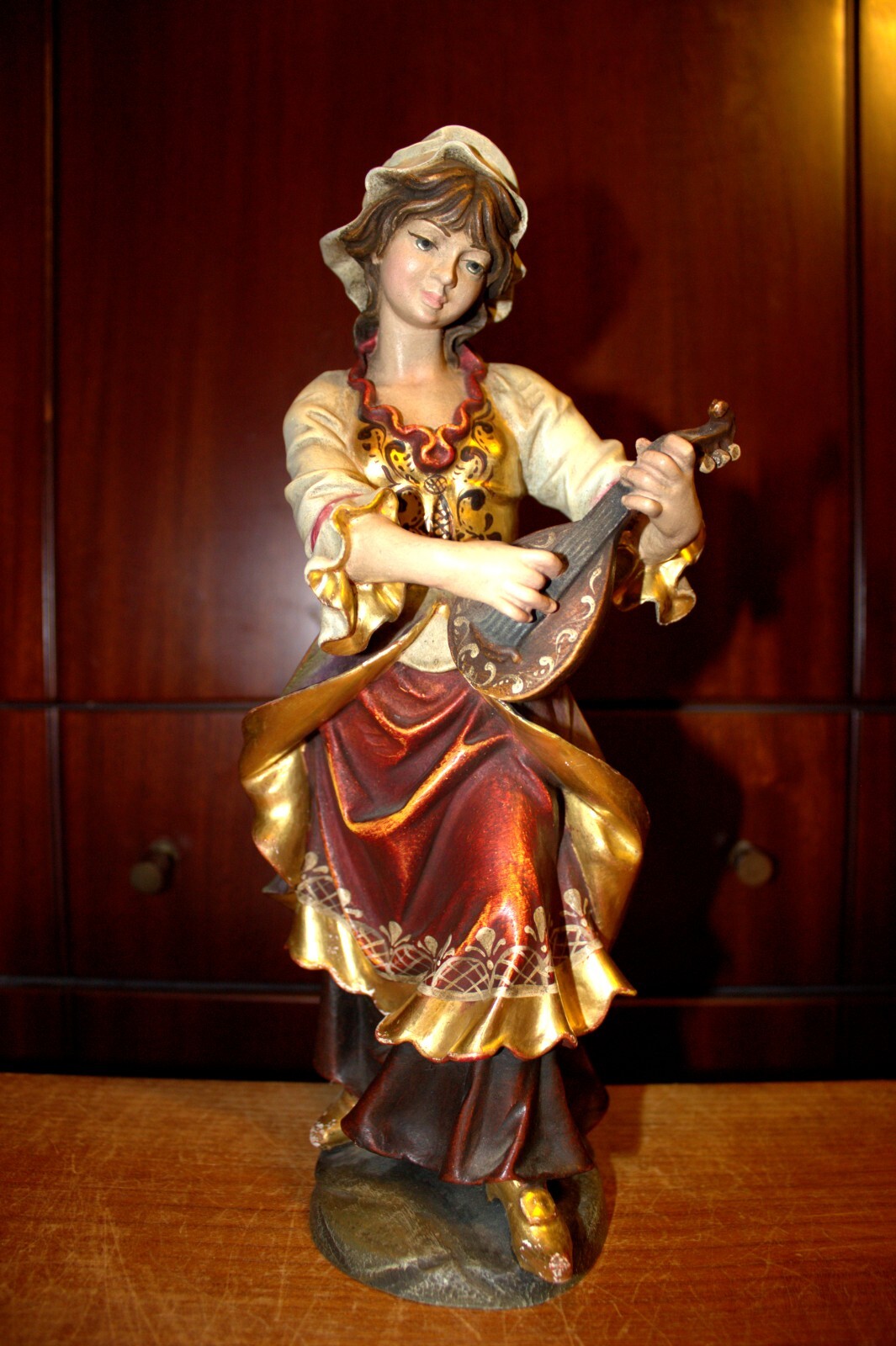 VTG 11.6" HAND CARVED WOOD GIRL WOMAN MUSICIAN MANDOLINE STATUE FIGURE SCULPTURE VTG 11.6" HAND CARVED WOOD GIRL WOMAN MUSICIAN MANDOLINE STATUE FIGURE SCULPTURE