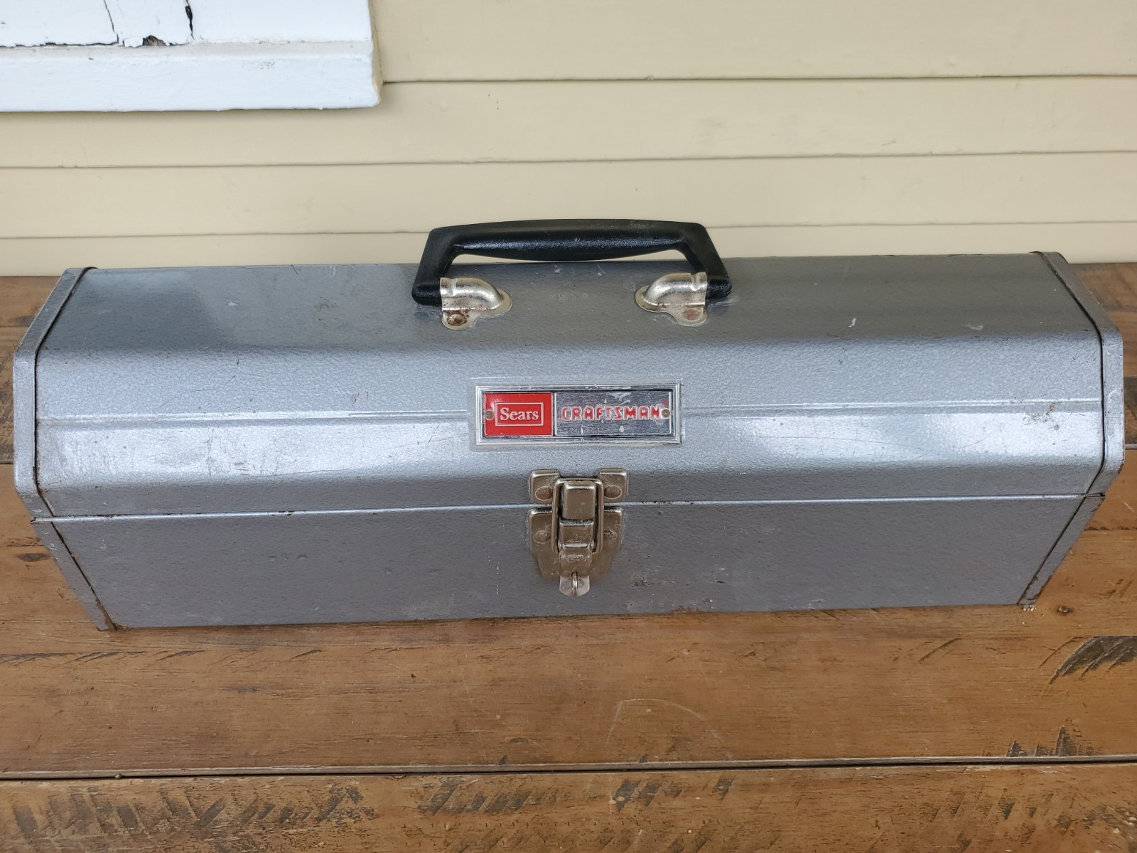 Vintage Sears Craftsman Tombstone Roof w NICE Red Tray Metal Tool Box 65161 USA Vintage Sears Craftsman Tombstone Roof w NICE Red Tray Metal Tool Box 65161 USA