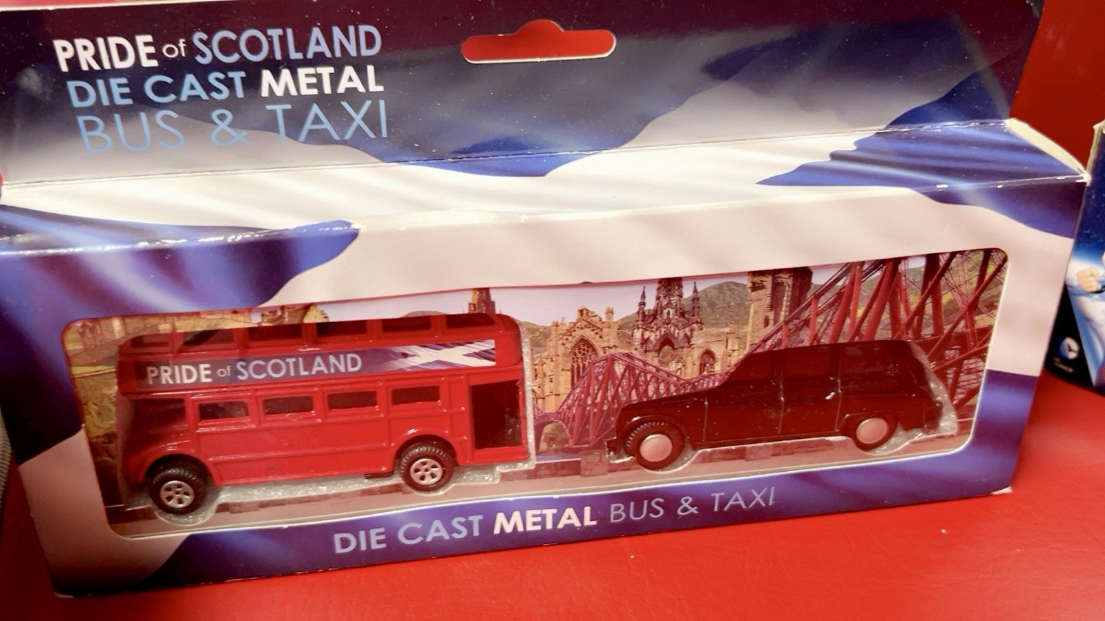Vintage Pride of Scotland Die Cast Metal Bus & Taxi Souvenir Set – New in Box Vintage Pride of Scotland Die Cast Metal Bus & Taxi Souvenir Set – New in Box