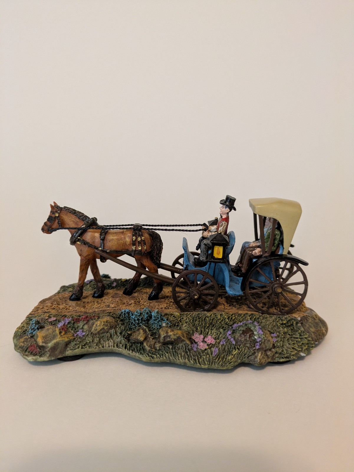 Vtg Hawthorne Village "Olde Village Carriage" 2001 Thomas Kinkade Horse/Carriage Vtg Hawthorne Village "Olde Village Carriage" 2001 Thomas Kinkade Horse/Carriage