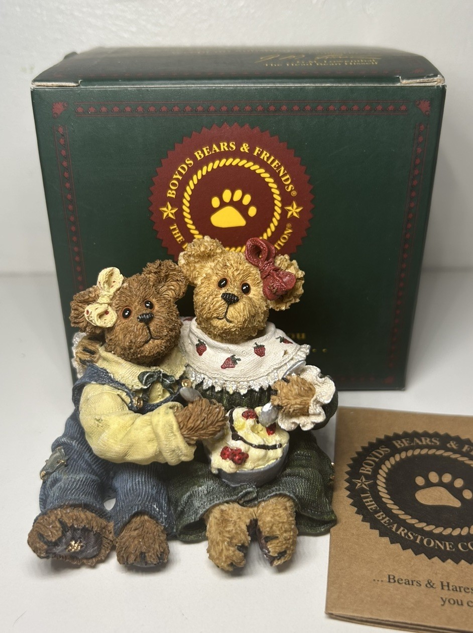 Boyds Bears "Edie & Geri A Week Of Sundaes NIB #227771 Boyds Bears "Edie & Geri A Week Of Sundaes NIB #227771