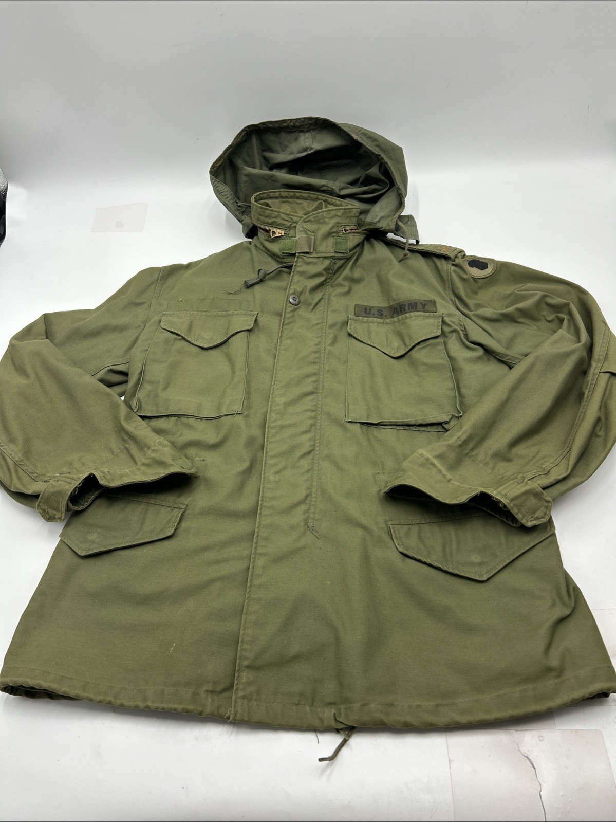 VINTAGE 1975 US Army M-65 Vietnam Era Field Cold Weather Jacket Size M REGULAR VINTAGE 1975 US Army M-65 Vietnam Era Field Cold Weather Jacket Size M REGULAR
