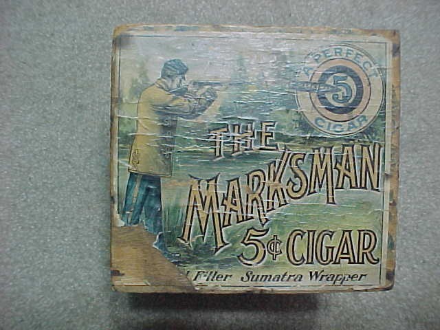 ANTIQUE "THE MARKSMAN 5 ct. Wood CIGAR" BOX ,  Rare