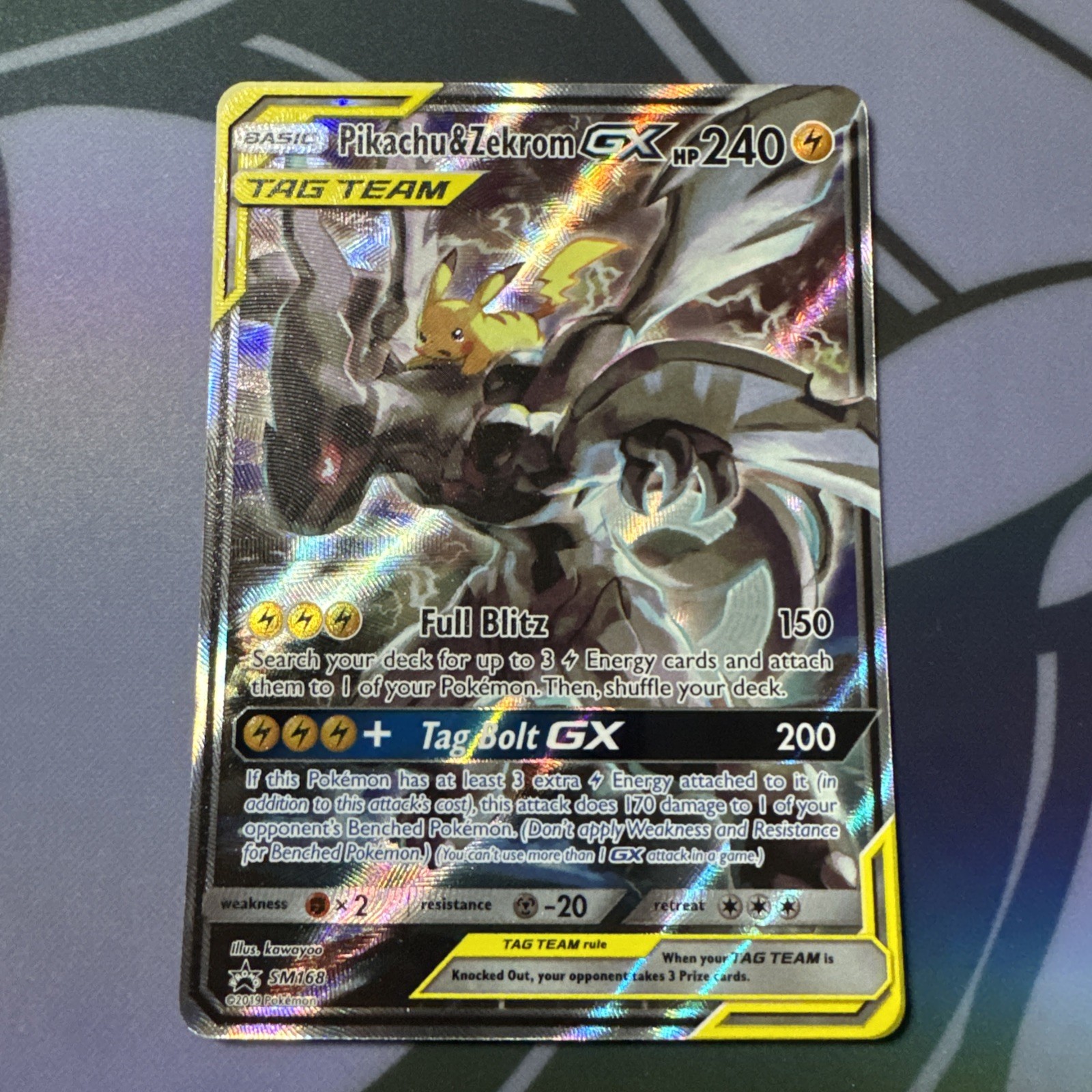 Pokemon TCG Pikachu & Zekrom GX Sm168 SUN & MOON PROMO Pokemon TCG Pikachu & Zekrom GX Sm168 SUN & MOON PROMO