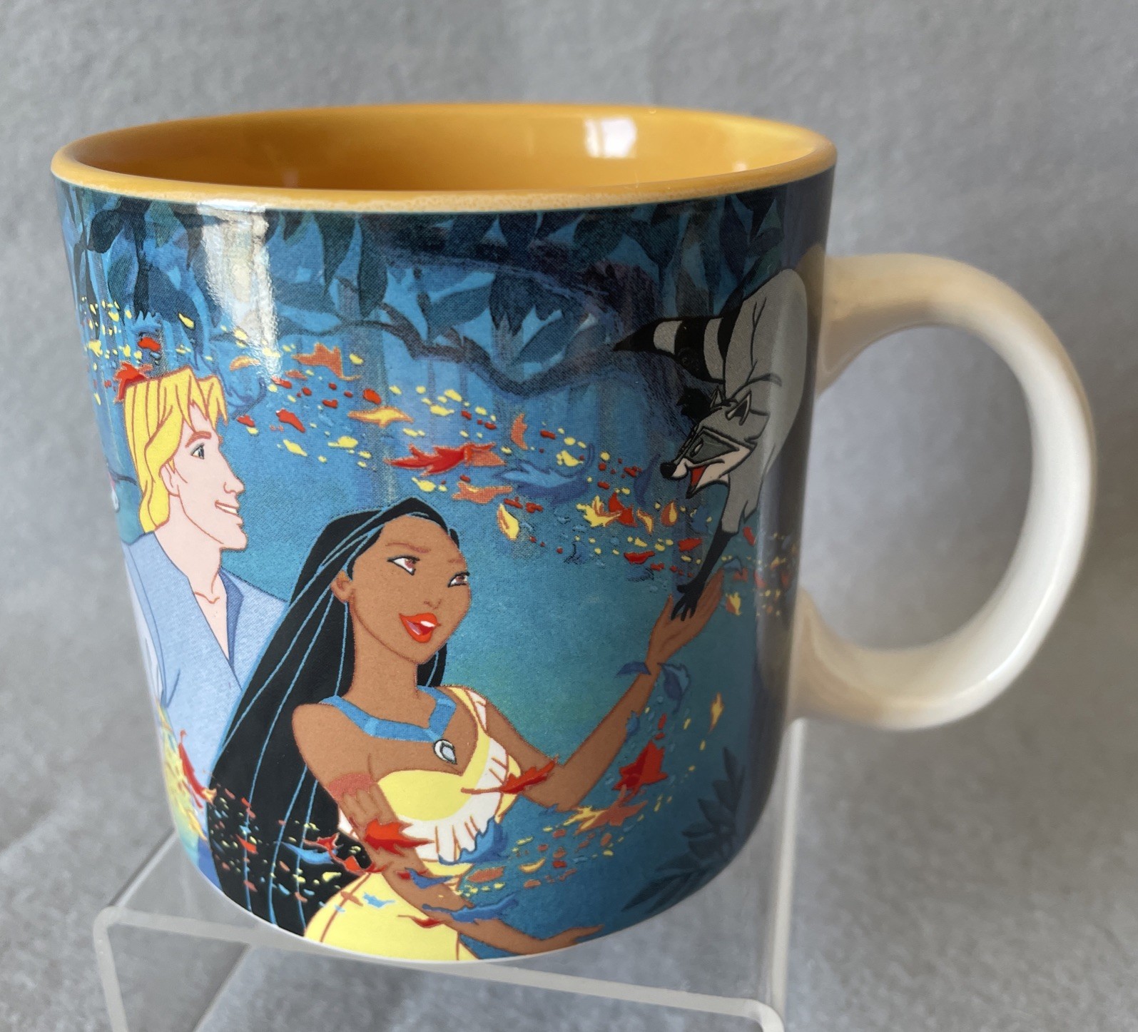 DIsney’s Pocahontas Coffee Mug - The Disney Store - Vintage - 1990's DIsney’s Pocahontas Coffee Mug - The Disney Store - Vintage - 1990's