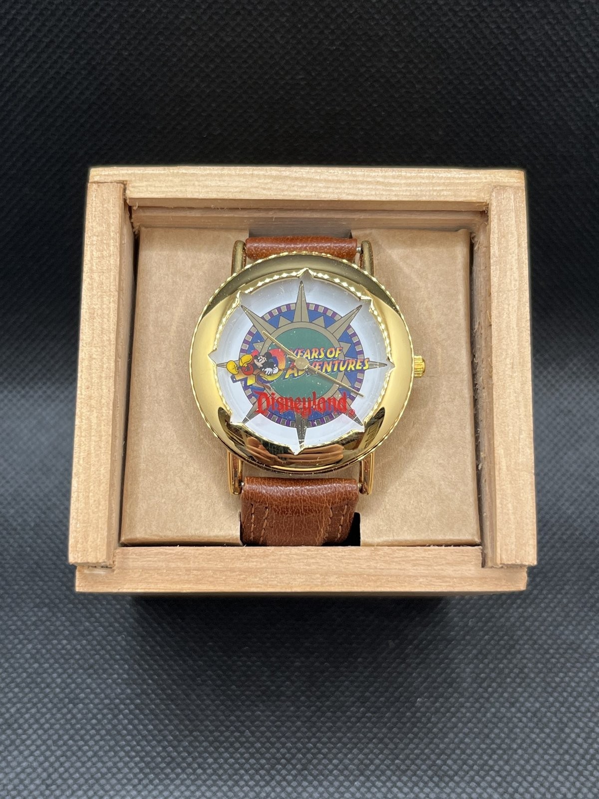 Disneyland 40 Years of Adventures Cast Member Watch 1995 Team Pride Wood Box Disneyland 40 Years of Adventures Cast Member Watch 1995 Team Pride Wood Box