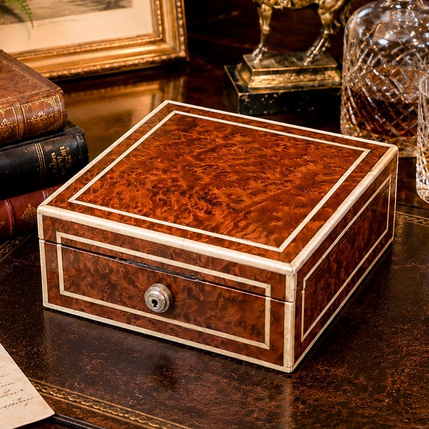 Extraordinary Antique English Burl Wood Cigar Box Sterling Silver Fittings Extraordinary Antique English Burl Wood Cigar Box Sterling Silver Fittings