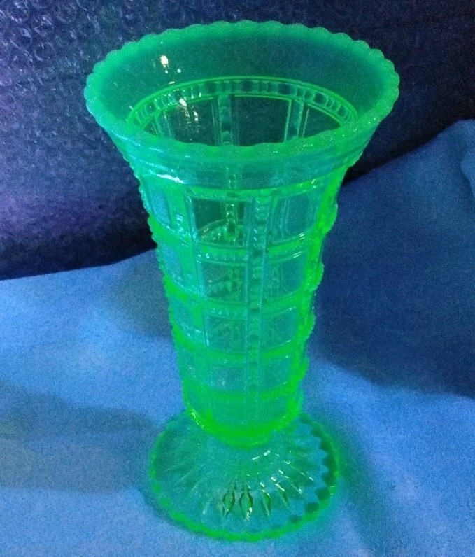 Antique Jefferson Glass Co Block Pattern Vase Green Opalescent Uranium EAPG 6.5"