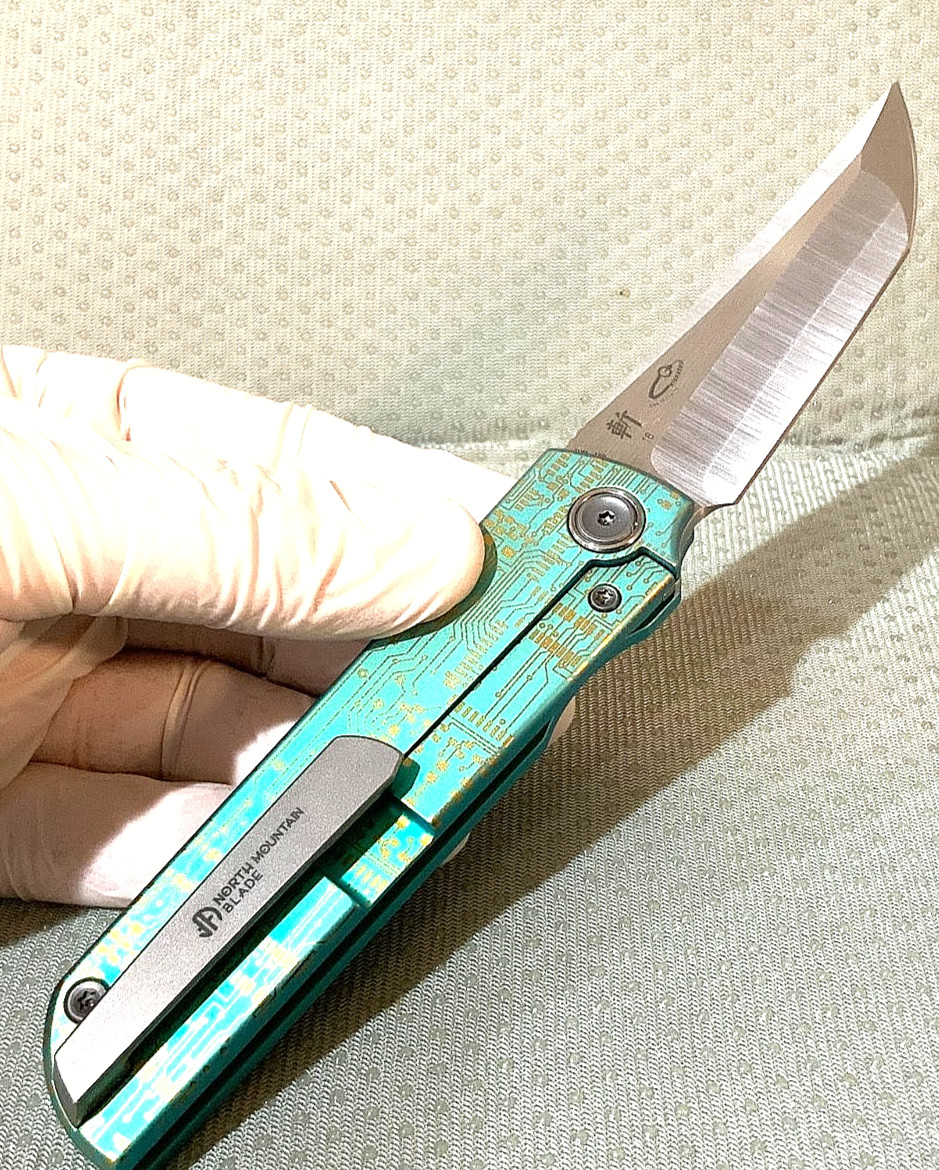 NMB *ZEN* Titanium Teal Handle NMB2414AZDA San Mai ZDP-189 Blade Kickstop Knife NMB *ZEN* Titanium Teal Handle NMB2414AZDA San Mai ZDP-189 Blade Kickstop Knife
