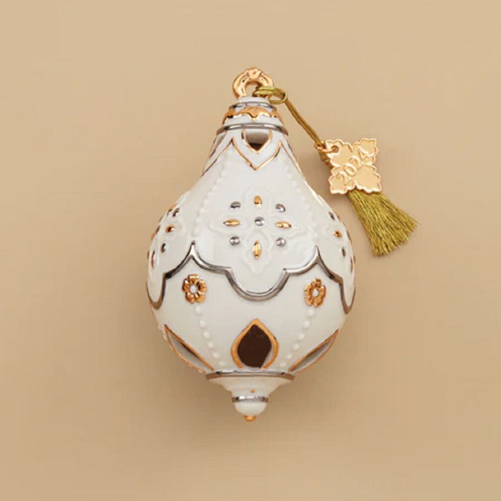 Lenox China Christmas HOLIDAY ANNUAL ORNAMENT  - 2024 - N/O - 44th Edition