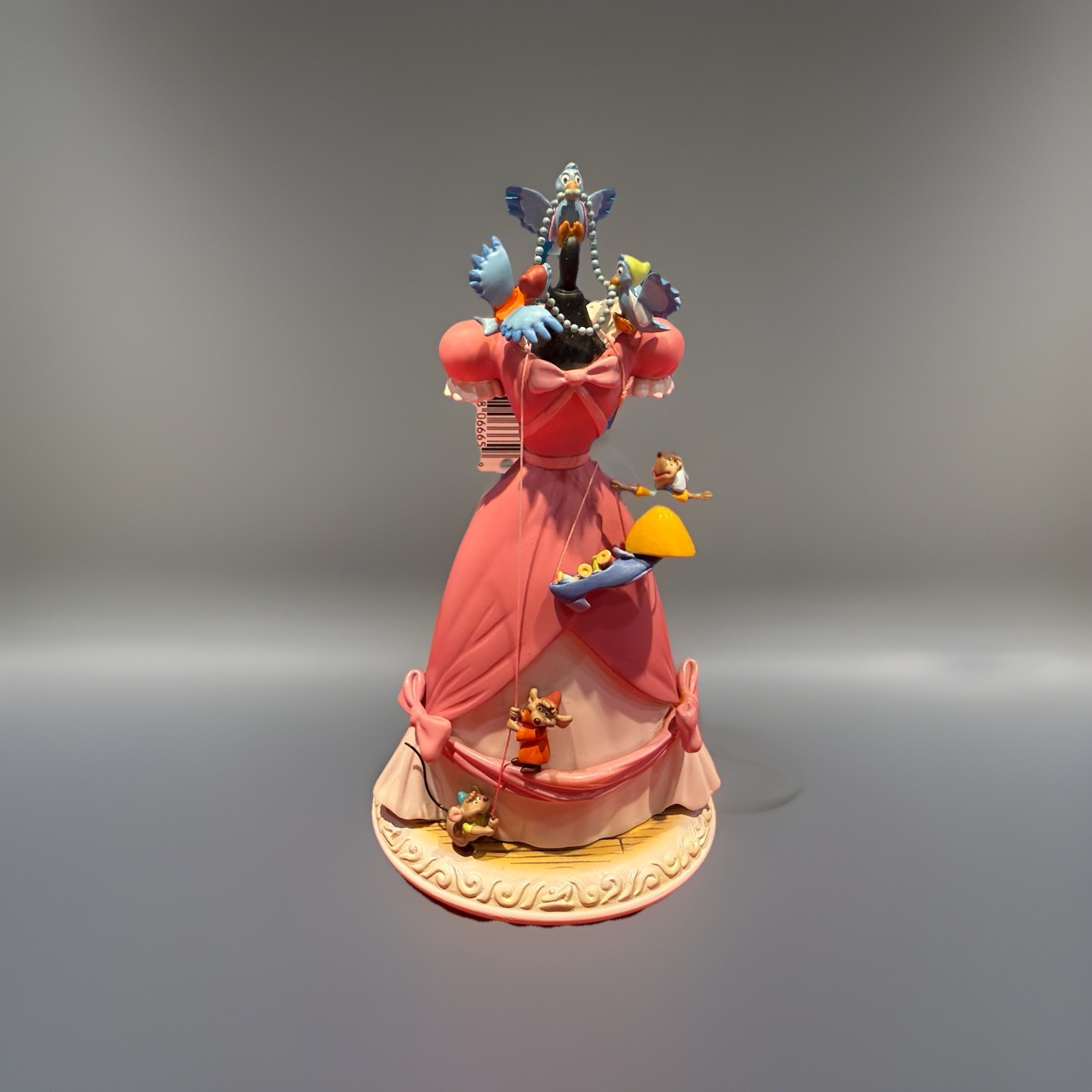 RARE……..OZLEWSKI “THE DRESS SURPRISE” CINDERELLA DC 50 LTD. 3,200 SCULPTURE Sig RARE……..OZLEWSKI “THE DRESS SURPRISE” CINDERELLA DC 50 LTD. 3,200 SCULPTURE Sig