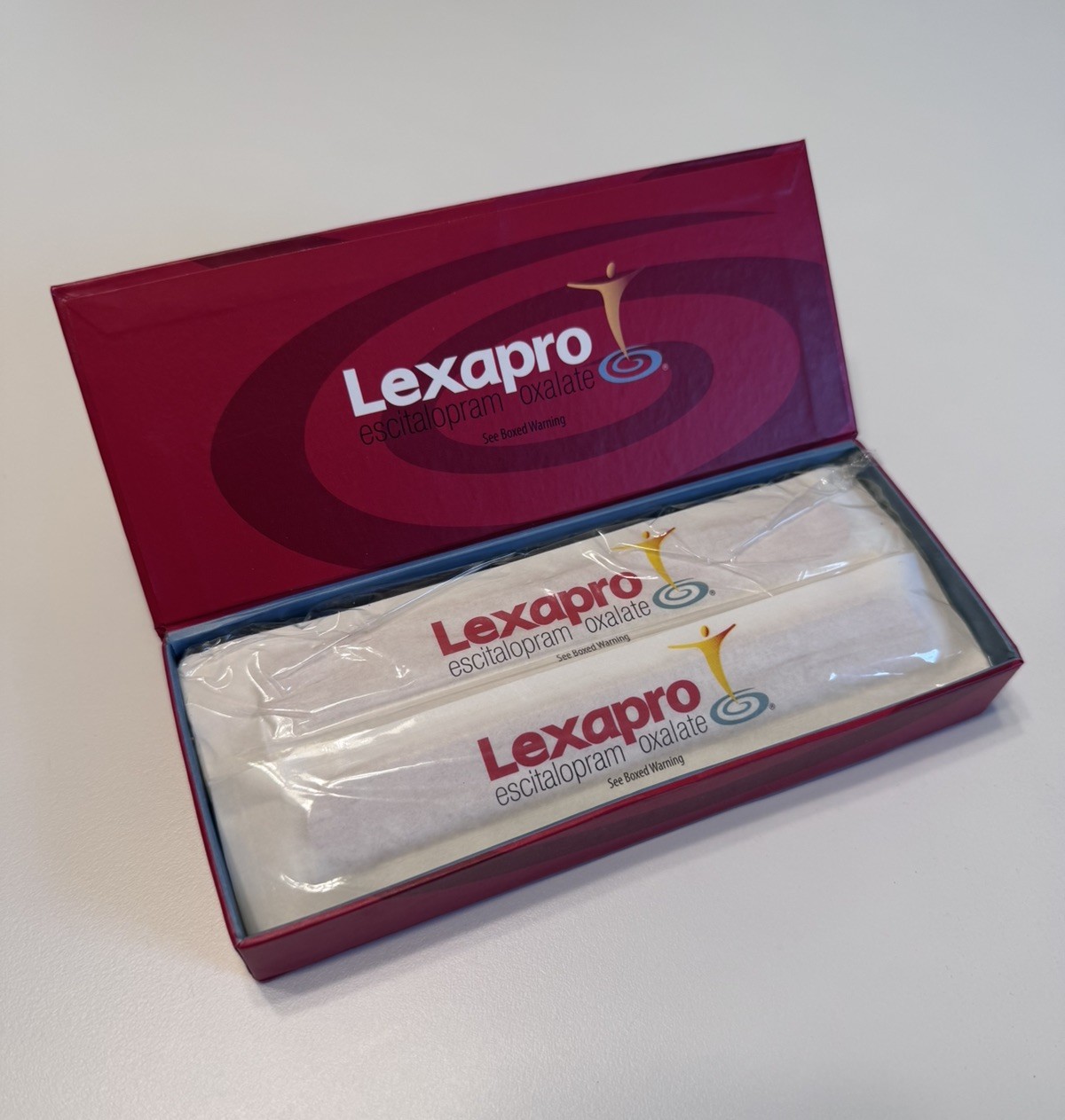 Lexapro Drug Rep Pharmaceutical Promotional Box Tongue Depressors SEALED 2008 Lexapro Drug Rep Pharmaceutical Promotional Box Tongue Depressors SEALED 2008