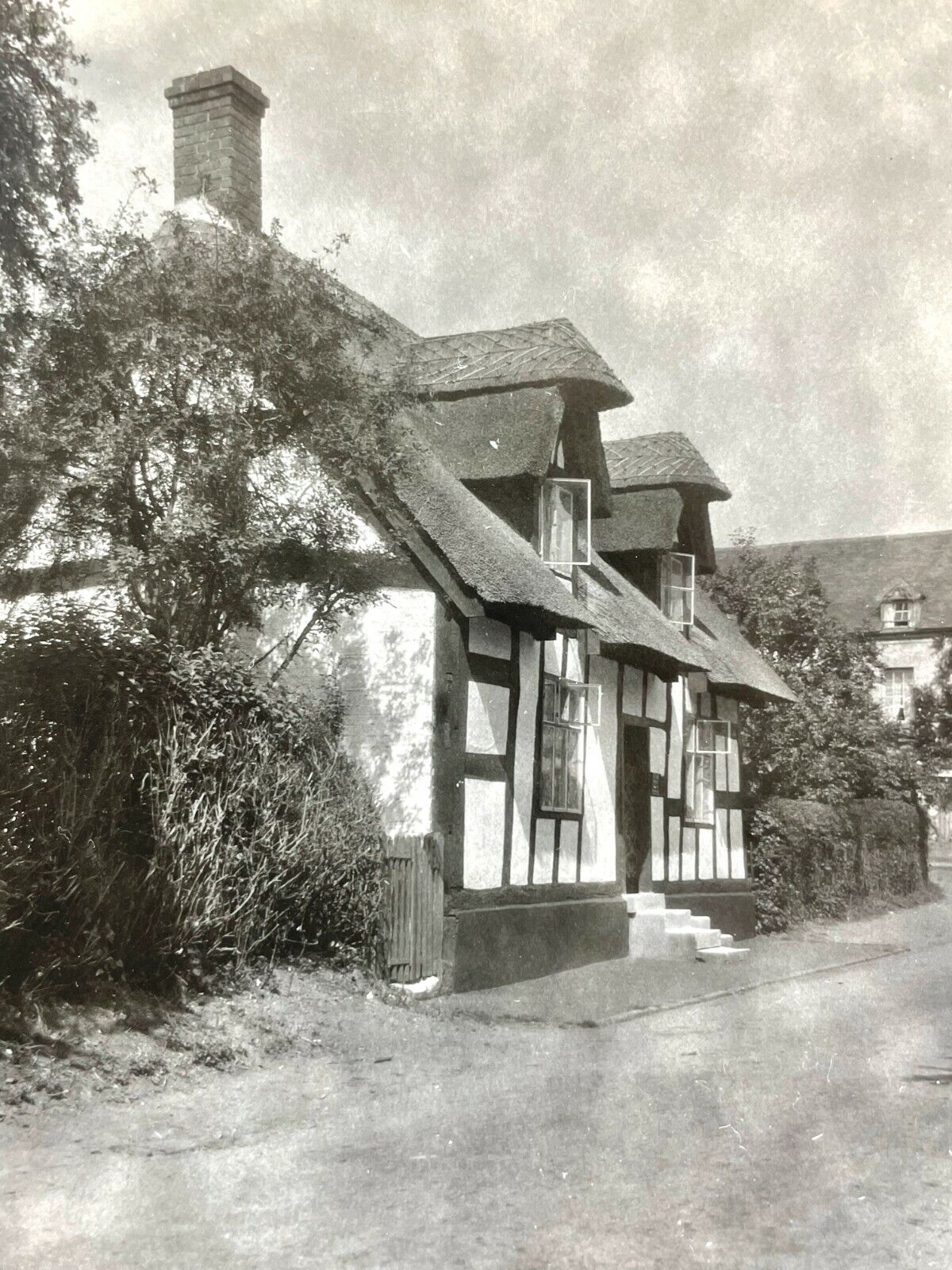 Y1 Photograph Artistic 1920-30's House Home Shropshire England Shawbury