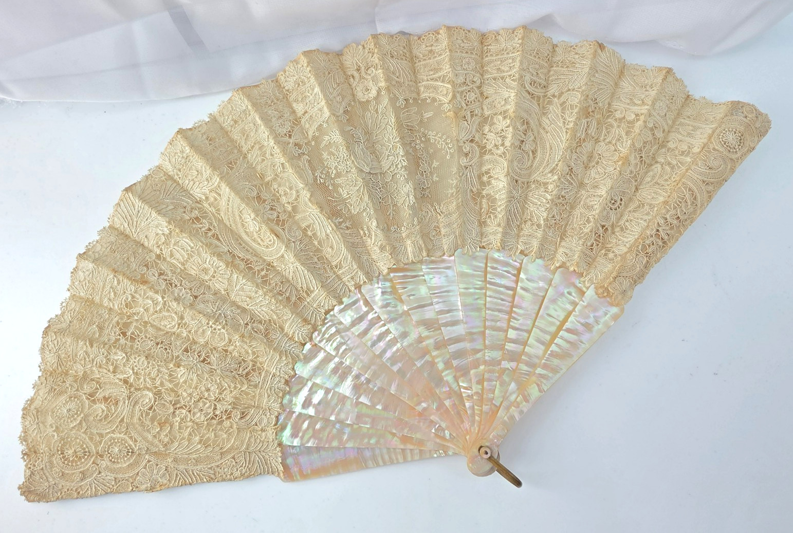 Antique 19c Victorian Mother of Pearl Abalone & Lace Folding Hand Fan 11.25" Antique 19c Victorian Mother of Pearl Abalone & Lace Folding Hand Fan 11.25"