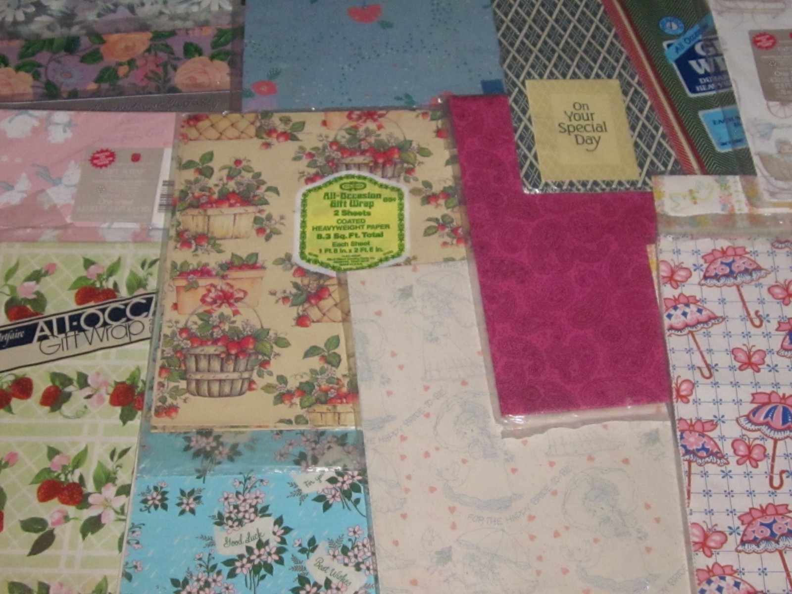 HUGE LOT - Vintage Gift Wrap Lot  Mixed Wrapping Paper 60s-80s