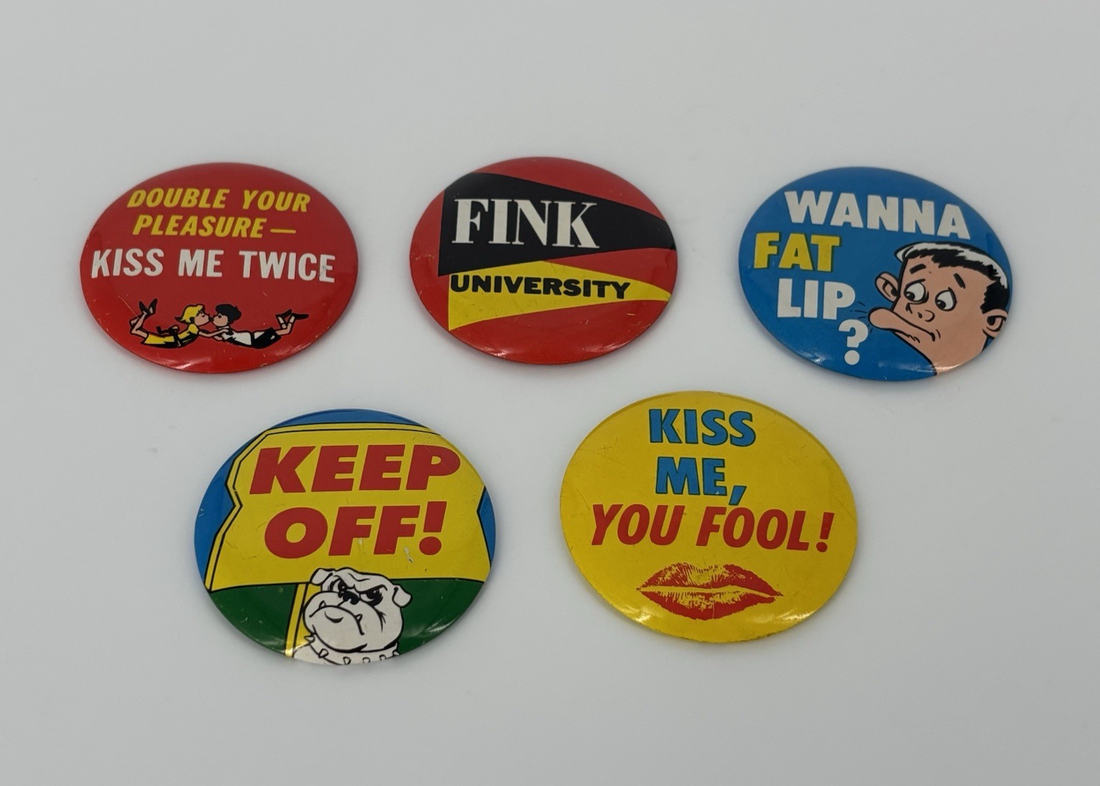 Lot of (5) 1965 Topps "Wise Guy" Buttons - Pinbacks - Pins Very Good Condition Lot of (5) 1965 Topps "Wise Guy" Buttons - Pinbacks - Pins Very Good Condition