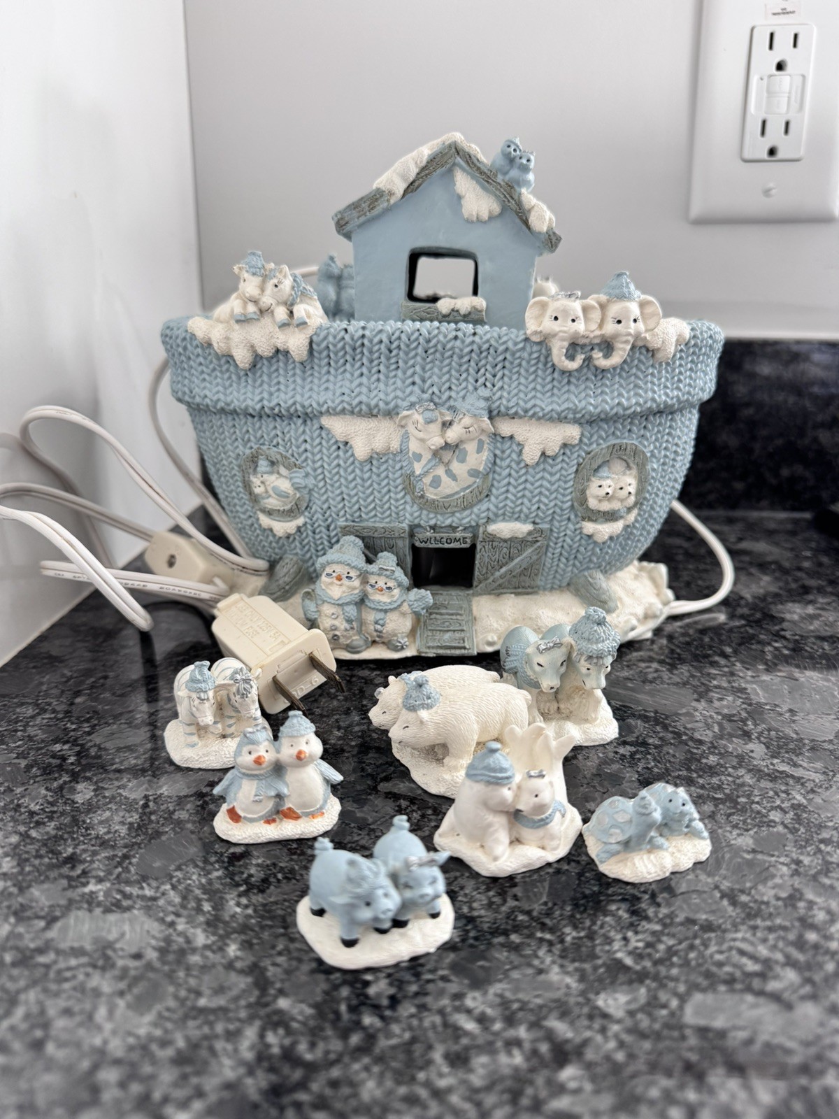 Vintage Encore Snow Buddies Snowville Noahs Ark 7 Pairs Mini Animals 2001 Vintage Encore Snow Buddies Snowville Noahs Ark 7 Pairs Mini Animals 2001