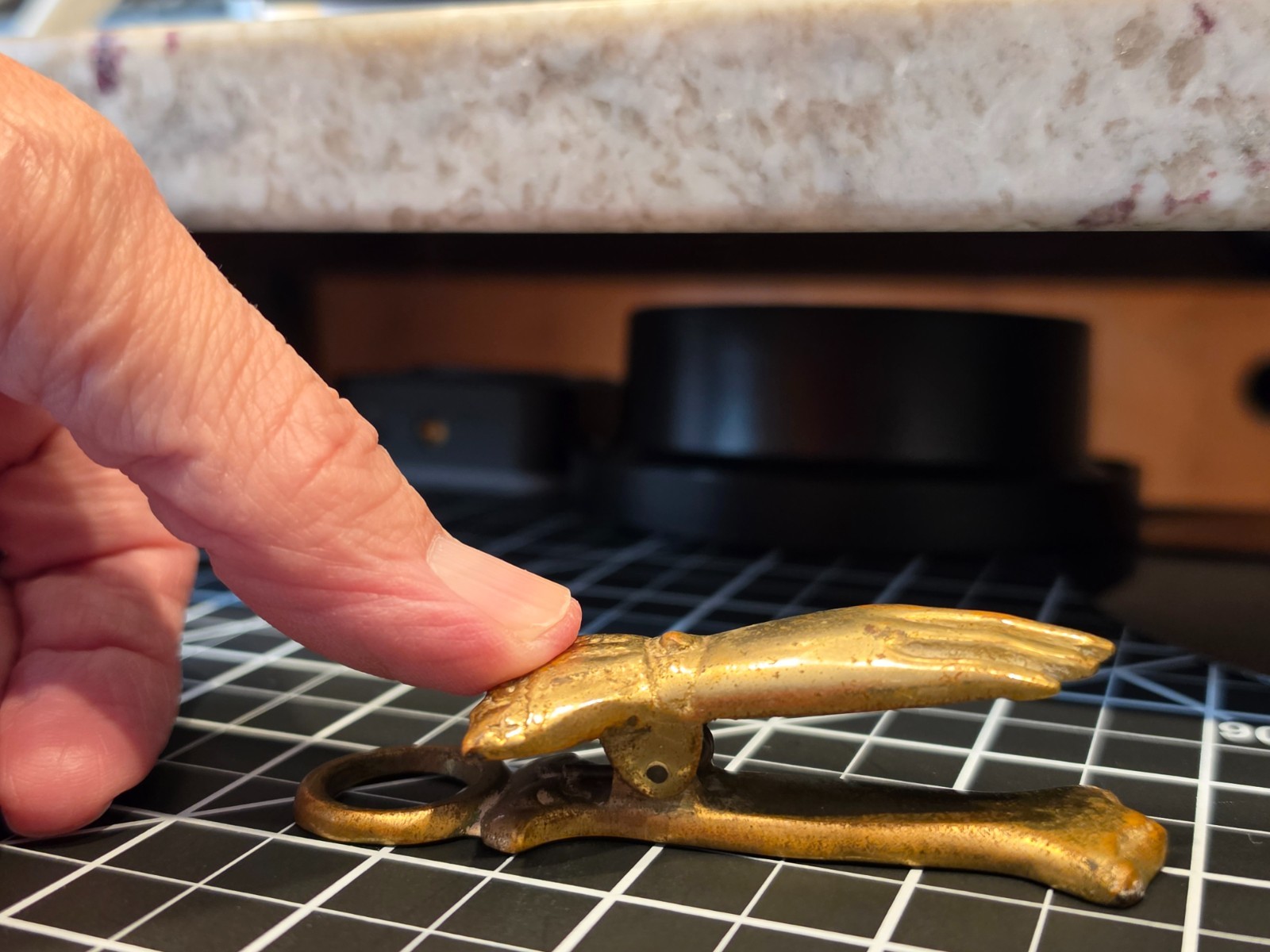 Vintage Brass Lady Hand Letter Clip Victorian Style Paper Holder Desk Clip 3.5"