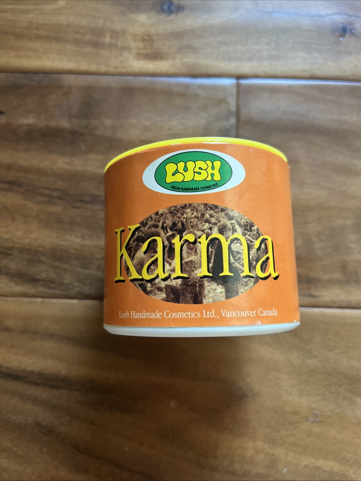 Vintage 2007 LUSH Karma Dusting Powder - BRAND NEW / FACTORY SEALED *RARE* Vintage 2007 LUSH Karma Dusting Powder - BRAND NEW / FACTORY SEALED *RARE*