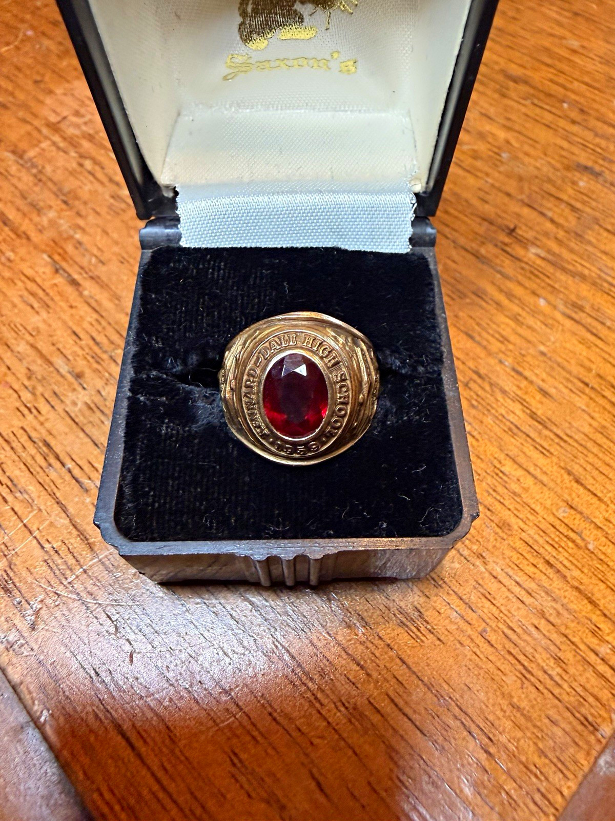 1959 Kennard-Dale High School Class Ring 10K Gold Marked - 7g - Vintage Estate 1959 Kennard-Dale High School Class Ring 10K Gold Marked - 7g - Vintage Estate