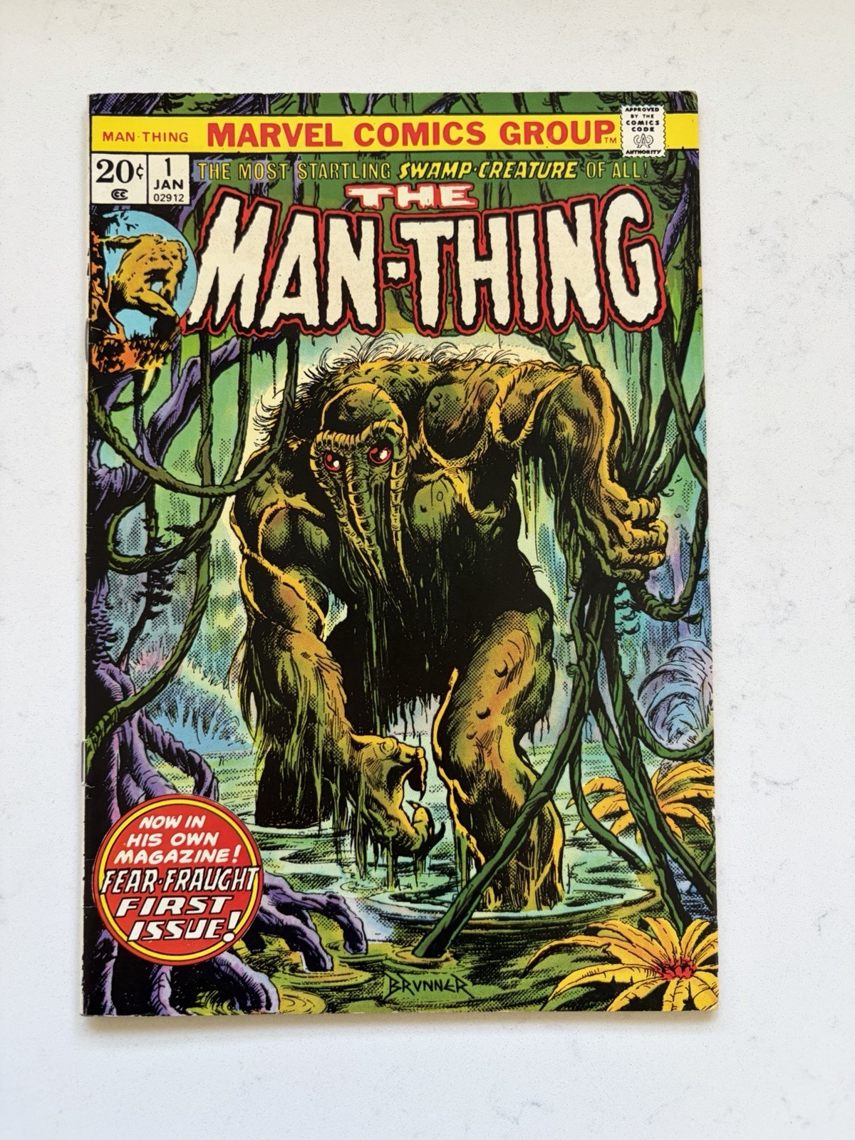 THE MAN-THING #1 - 1ST SOLO TITLE 2ND HOWARD THE DUCK KEY Issue 1974