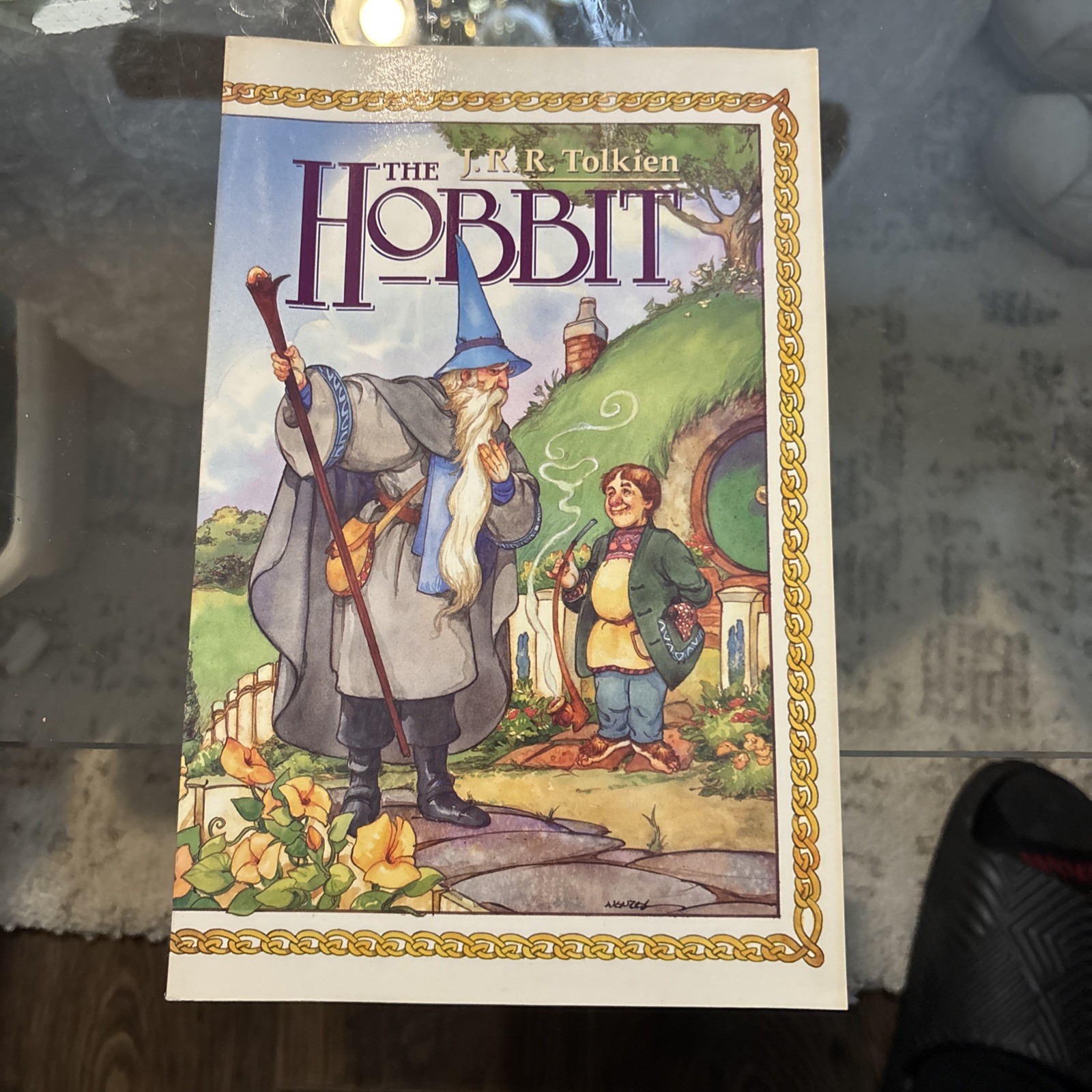 The Hobbit J.R.R Tolkien, book one graphic novel, 1989 Eclipse The Hobbit J.R.R Tolkien, book one graphic novel, 1989 Eclipse