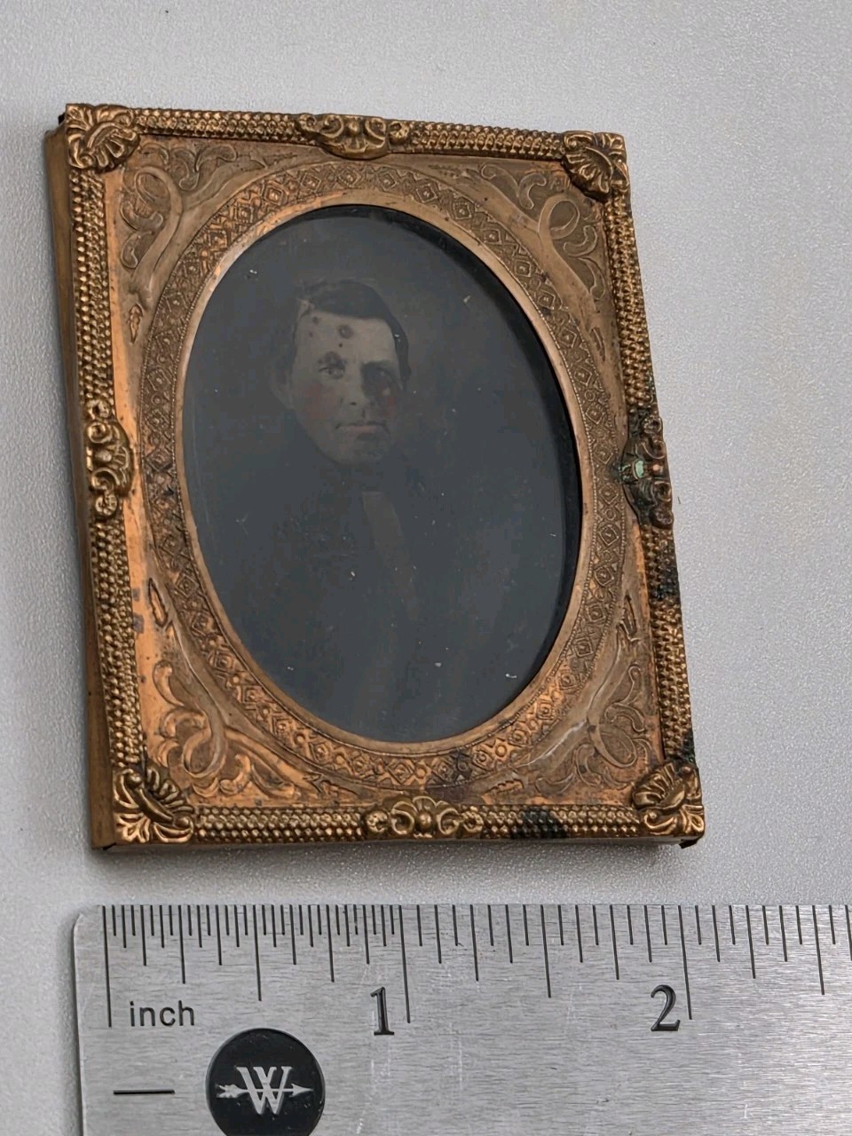 Antique 1850s Daguerreotype Gentleman Hand Tinted Creepy Victorian Portrait Antique 1850s Daguerreotype Gentleman Hand Tinted Creepy Victorian Portrait