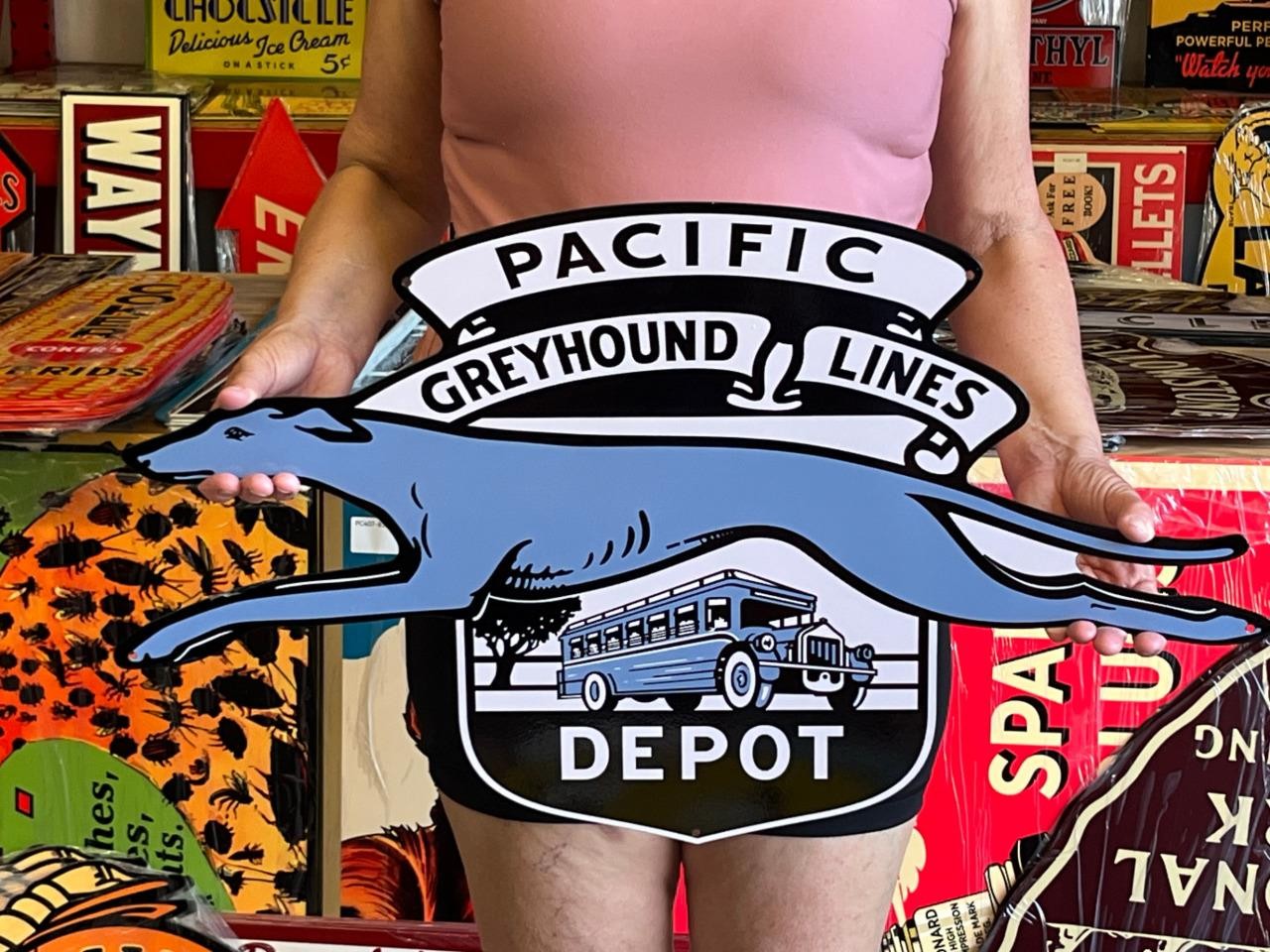 Vintage Style Metal Sign Pacific Greyhound Lines NOT Porcelain 28x16 Made USA Vintage Style Metal Sign Pacific Greyhound Lines NOT Porcelain 28x16 Made USA