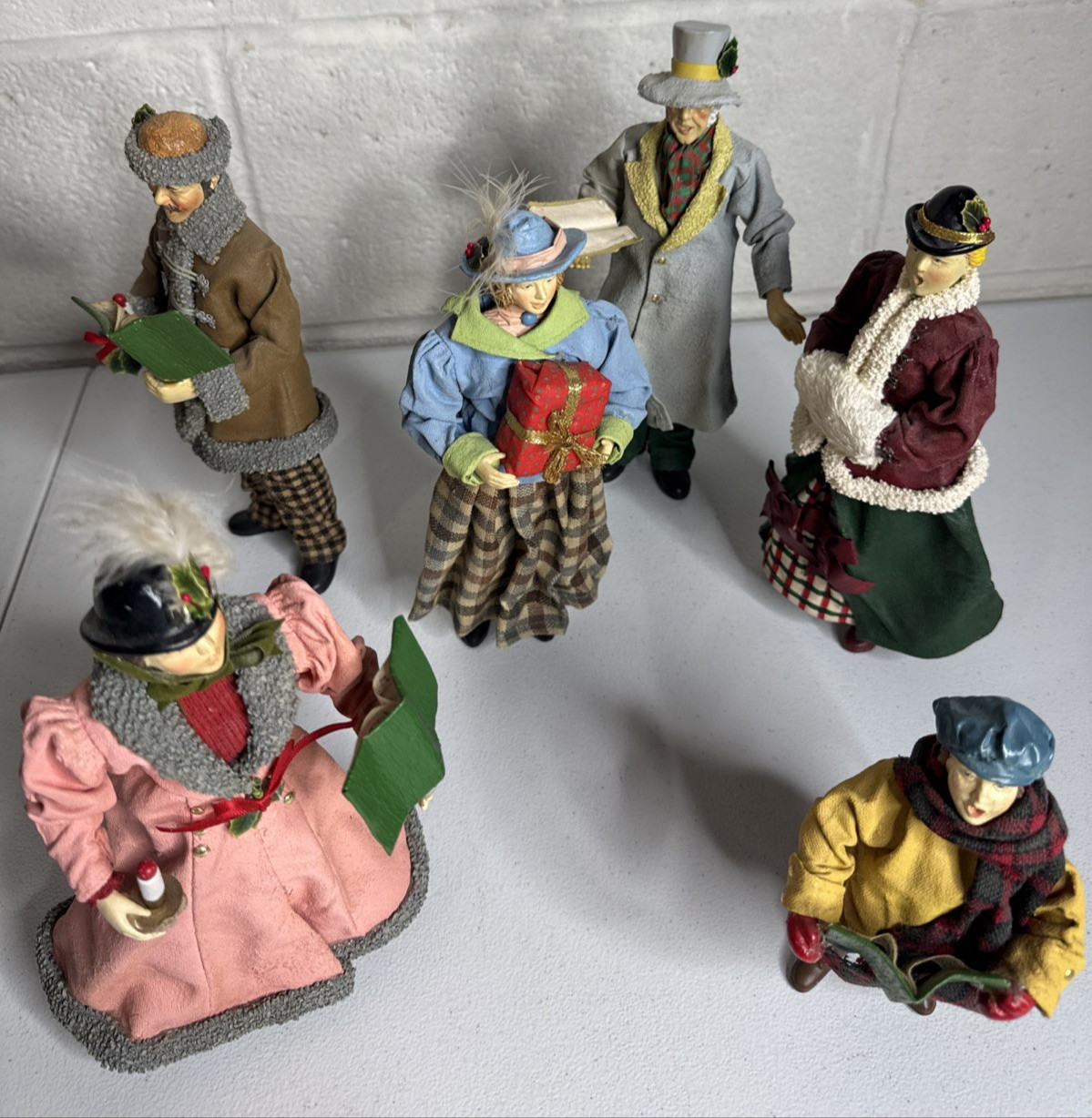 VTG Possible Dreams Clothtique Christmas Holliday Carolers Lot Of 6 Paper Mache VTG Possible Dreams Clothtique Christmas Holliday Carolers Lot Of 6 Paper Mache