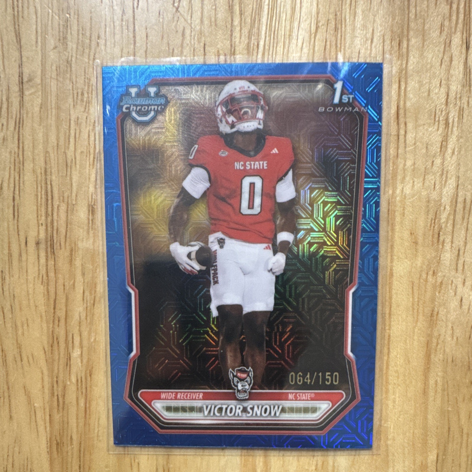Topps 2025 Bowman Chrome Victor Snow 1st Edition Blue Refractor 064/150 Topps 2025 Bowman Chrome Victor Snow 1st Edition Blue Refractor 064/150