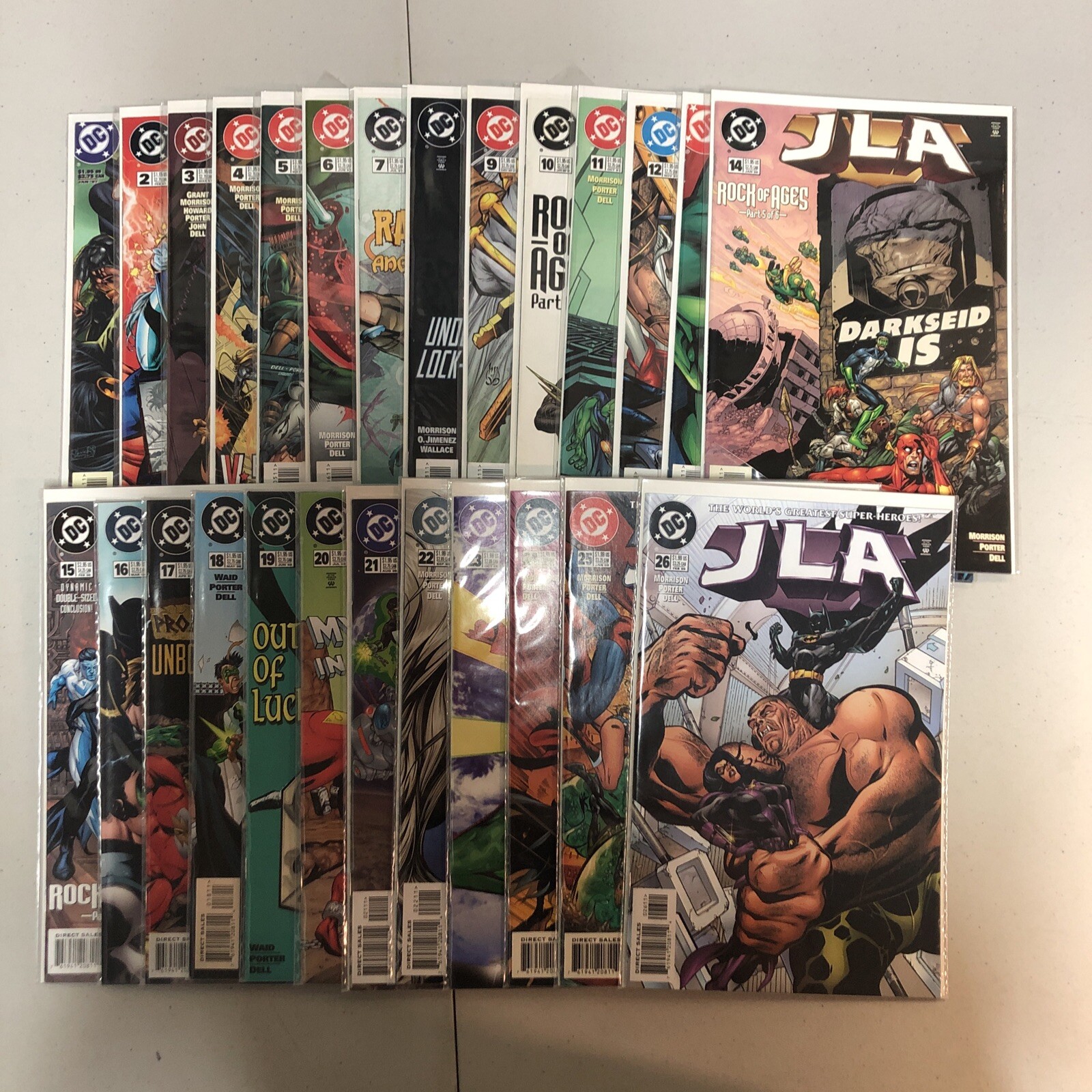 JLA (1997) #1-125 + 4 Annuals + 1 million Issue (VF/NM) DC Comics JLA (1997) #1-125 + 4 Annuals + 1 million Issue (VF/NM) DC Comics