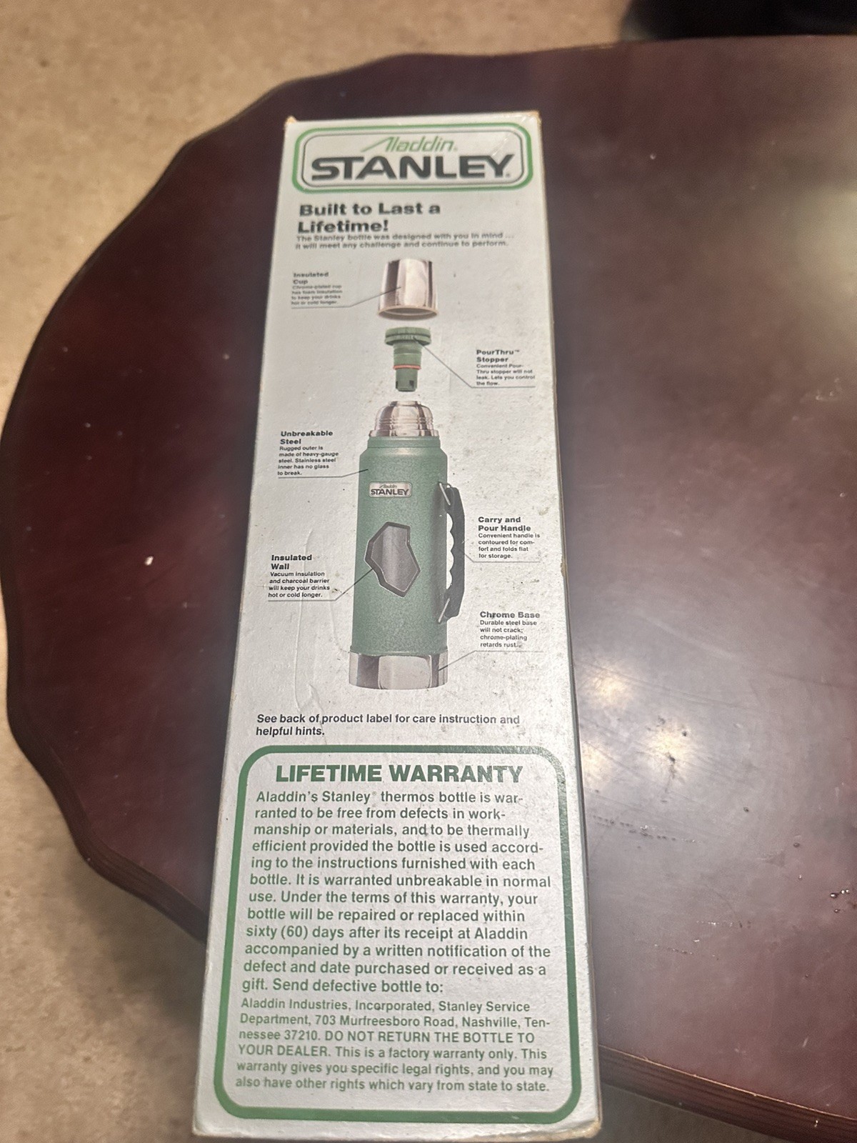Vintage 1978 Aladdin Stanley Thermos Green 1 Quart A944 DH New in Box