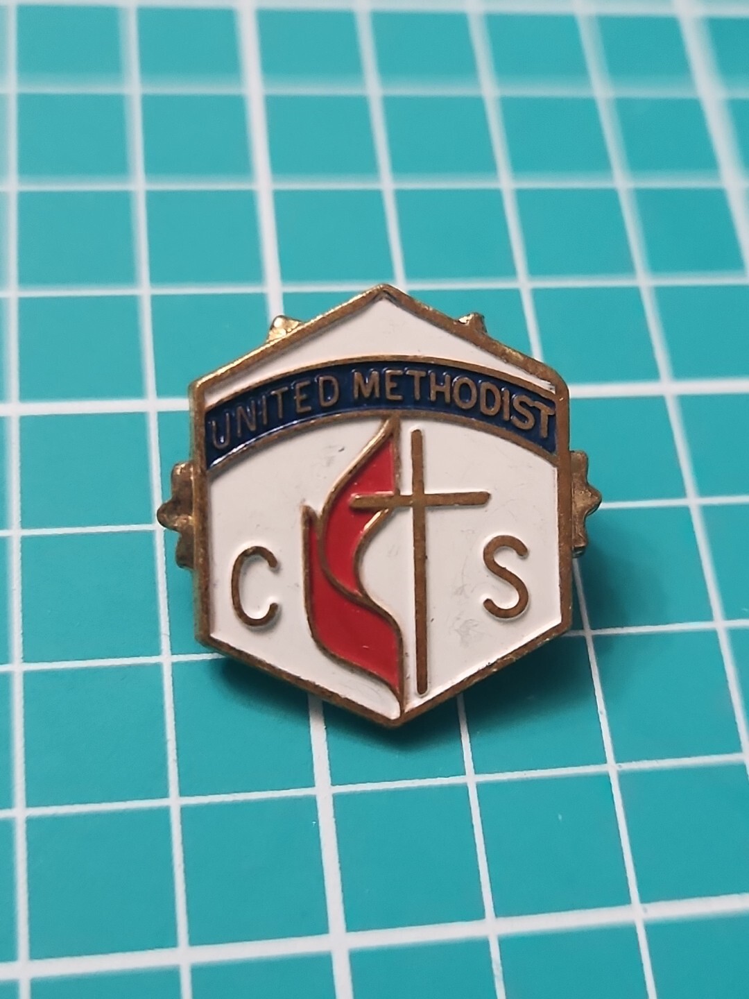 VTG United Methodist Church And School Gold Tone Lapel Pin VTG United Methodist Church And School Gold Tone Lapel Pin