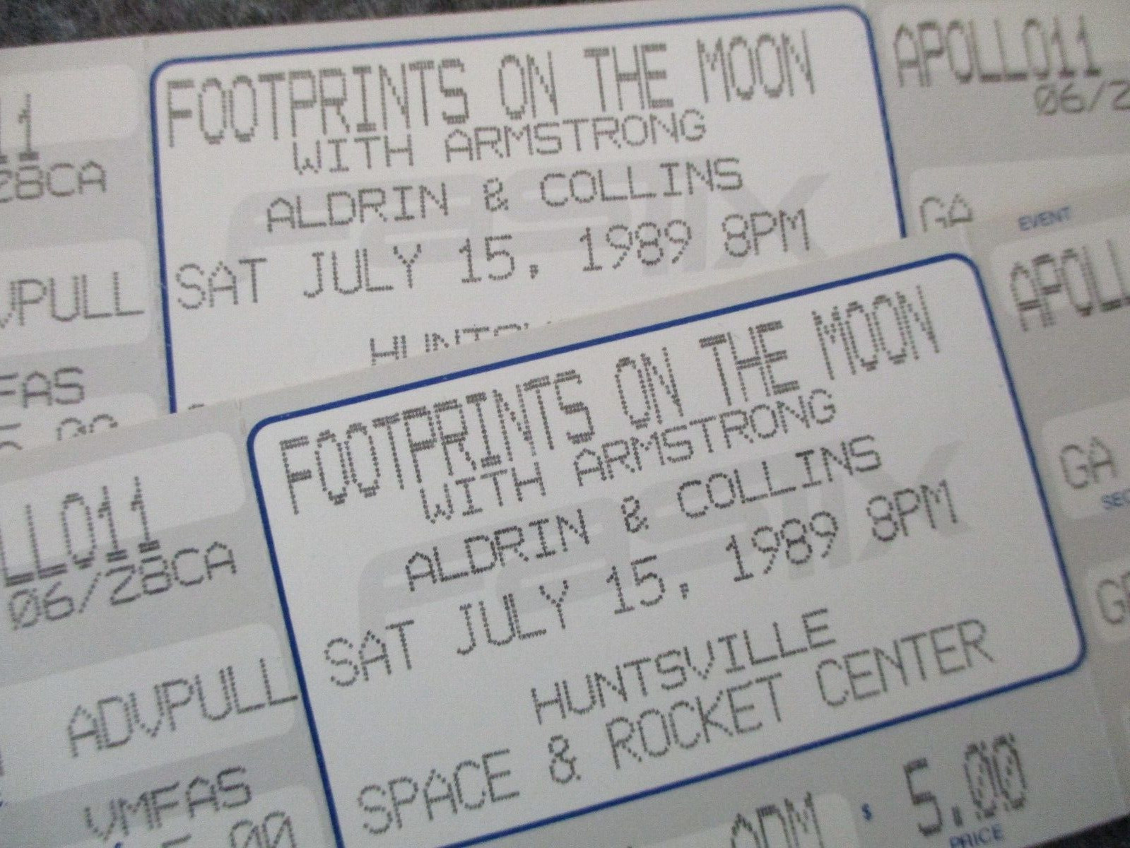1989 NASA APOLLO 11 20TH ANNV ASTRONAUT FOOTPRINTS ON MOON UNUSED FULL TICKETS-2 1989 NASA APOLLO 11 20TH ANNV ASTRONAUT FOOTPRINTS ON MOON UNUSED FULL TICKETS-2