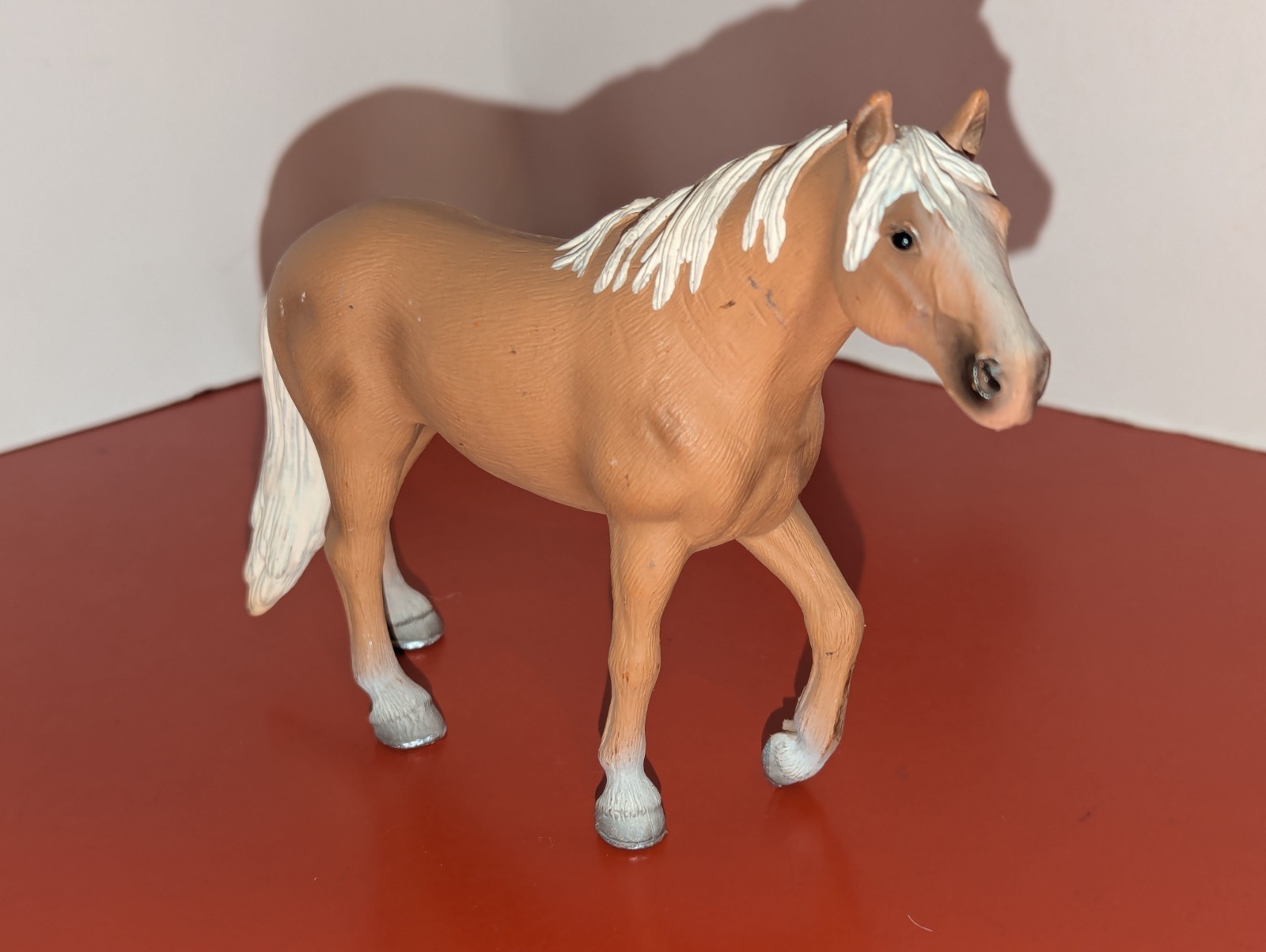 Schleich 2006 Palomino Stallion Horse 5 5/8" Schleich 2006 Palomino Stallion Horse 5 5/8"
