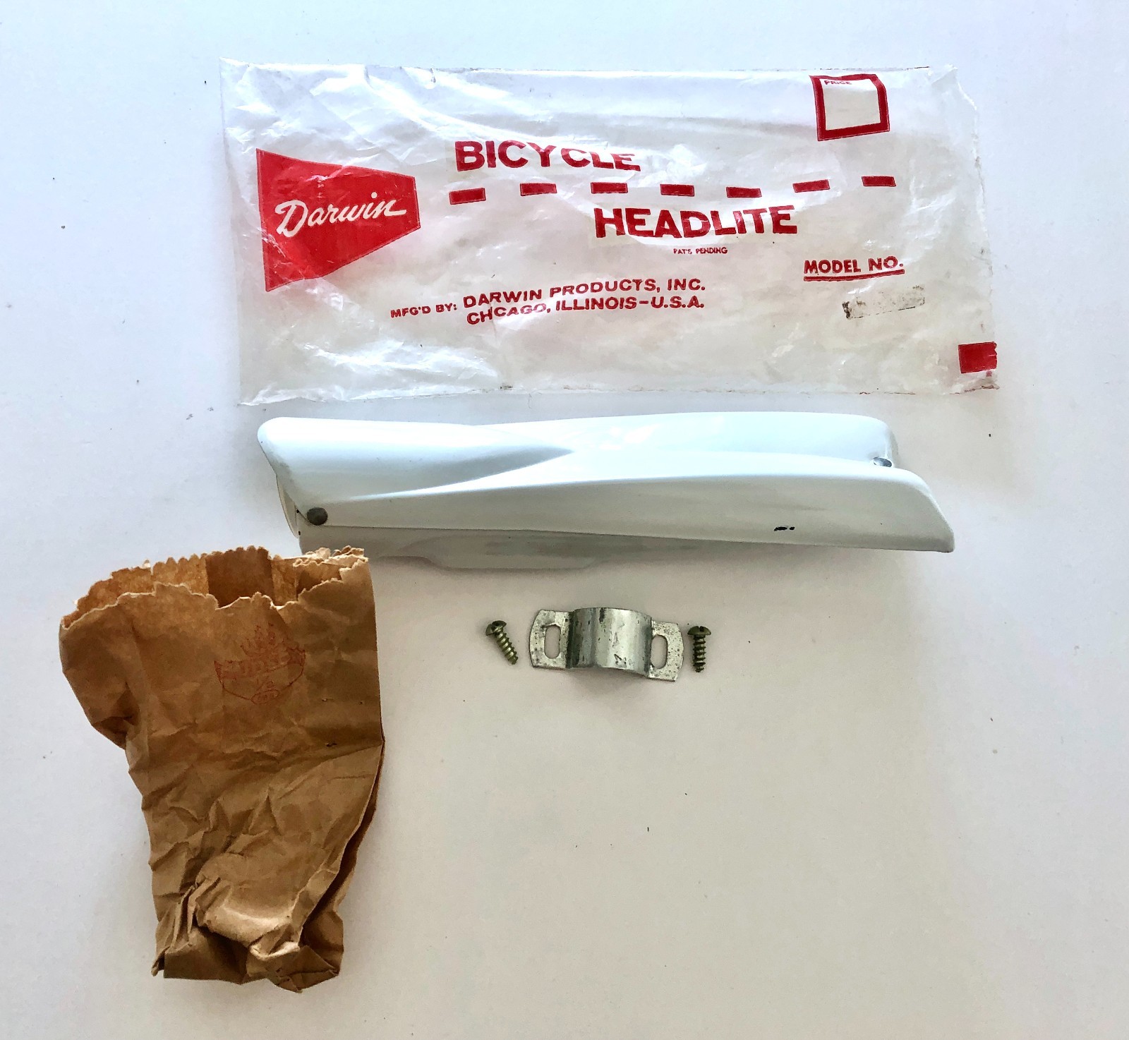VINTAGE 1950'S / 60'S DARWIN BICYCLE TORPEDO HEADLIGHT NEVER USED NICE