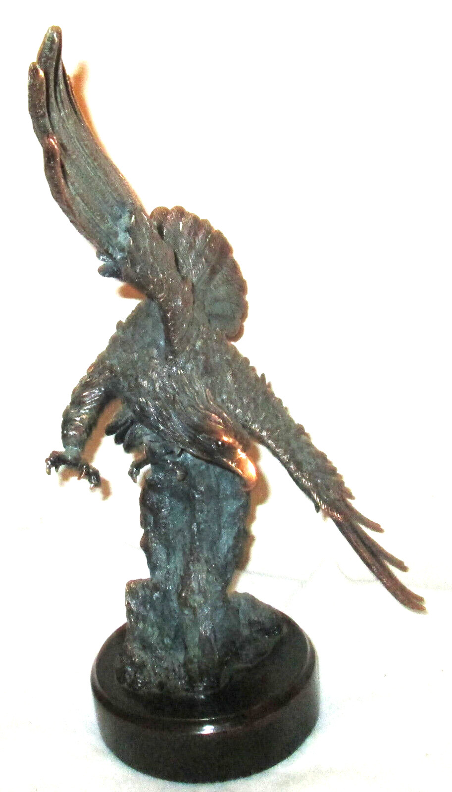 Ebros Wings of Glory Bald Eagle Sculpture Diving Majestically Ebros Wings of Glory Bald Eagle Sculpture Diving Majestically