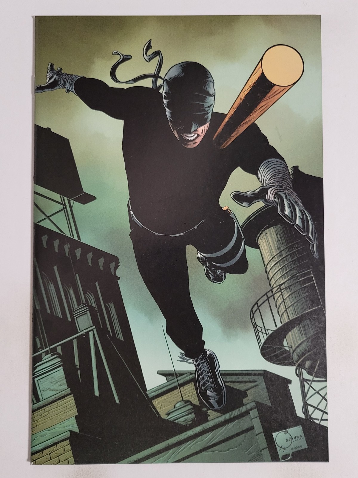 Daredevil #600 Marvel 2018 NM 9.4 Joe Quesada Cover Black Suit Cover C Variant Daredevil #600 Marvel 2018 NM 9.4 Joe Quesada Cover Black Suit Cover C Variant