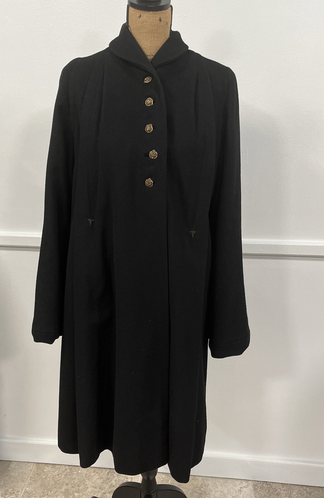 Kreeger’s New Orleans Anglofluff Wool Coat Vintage 60s. RARE