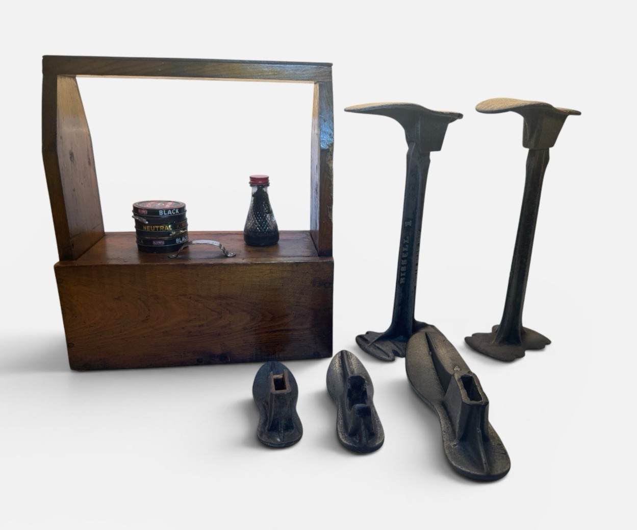 Antique Bissell Cast Iron Cobbler Set (2 Stands, 5 Lasts) & Primitive Wood Shine Antique Bissell Cast Iron Cobbler Set (2 Stands, 5 Lasts) & Primitive Wood Shine