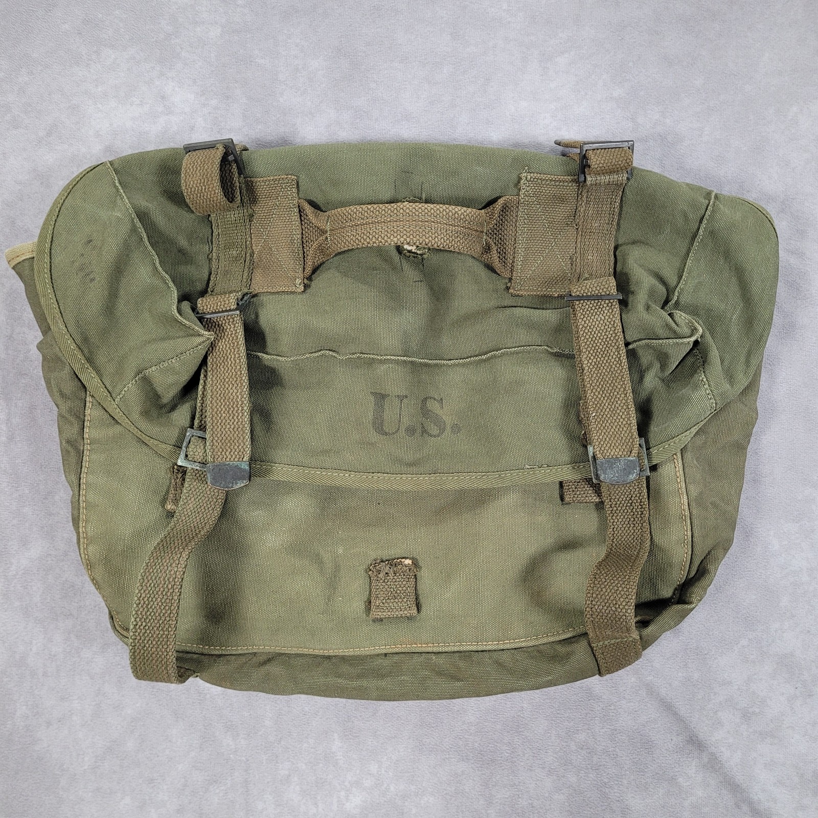 Vintage U.S. Army M1945 Field Bag Canvas Boyt OD Green USA WW2 Military Distress