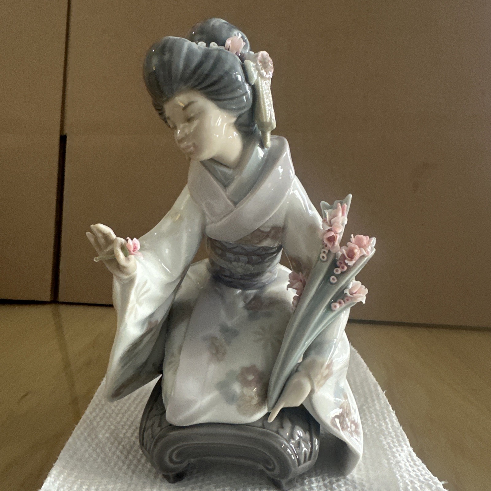 LLADRO Geisha 1450 Kiyoko, Oriental Girl Glossy Retired Geisha 7 Inch Vtg LLADRO Geisha 1450 Kiyoko, Oriental Girl Glossy Retired Geisha 7 Inch Vtg