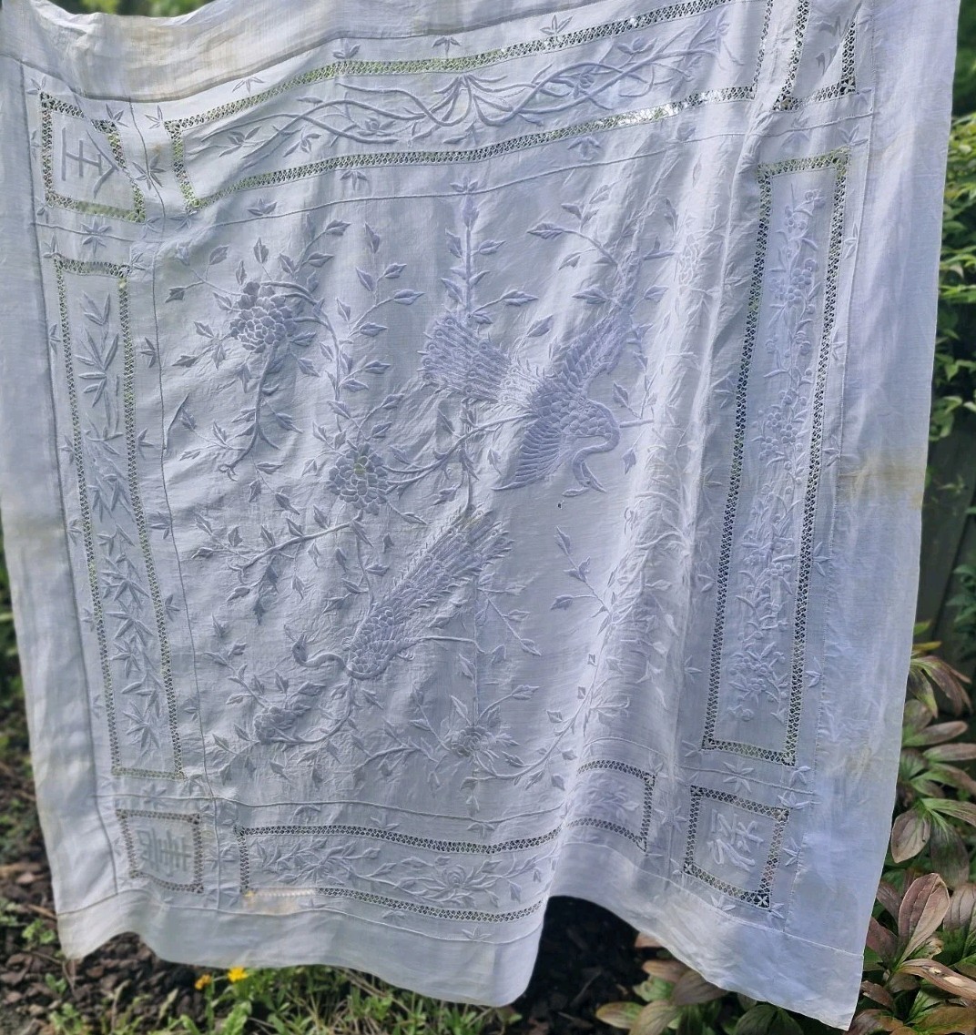 ANTIQUE TABLECLOTH CHINESE PINA HAND EMBROIDERY 1900 HOME ANTIQUE TABLECLOTH CHINESE PINA HAND EMBROIDERY 1900 HOME